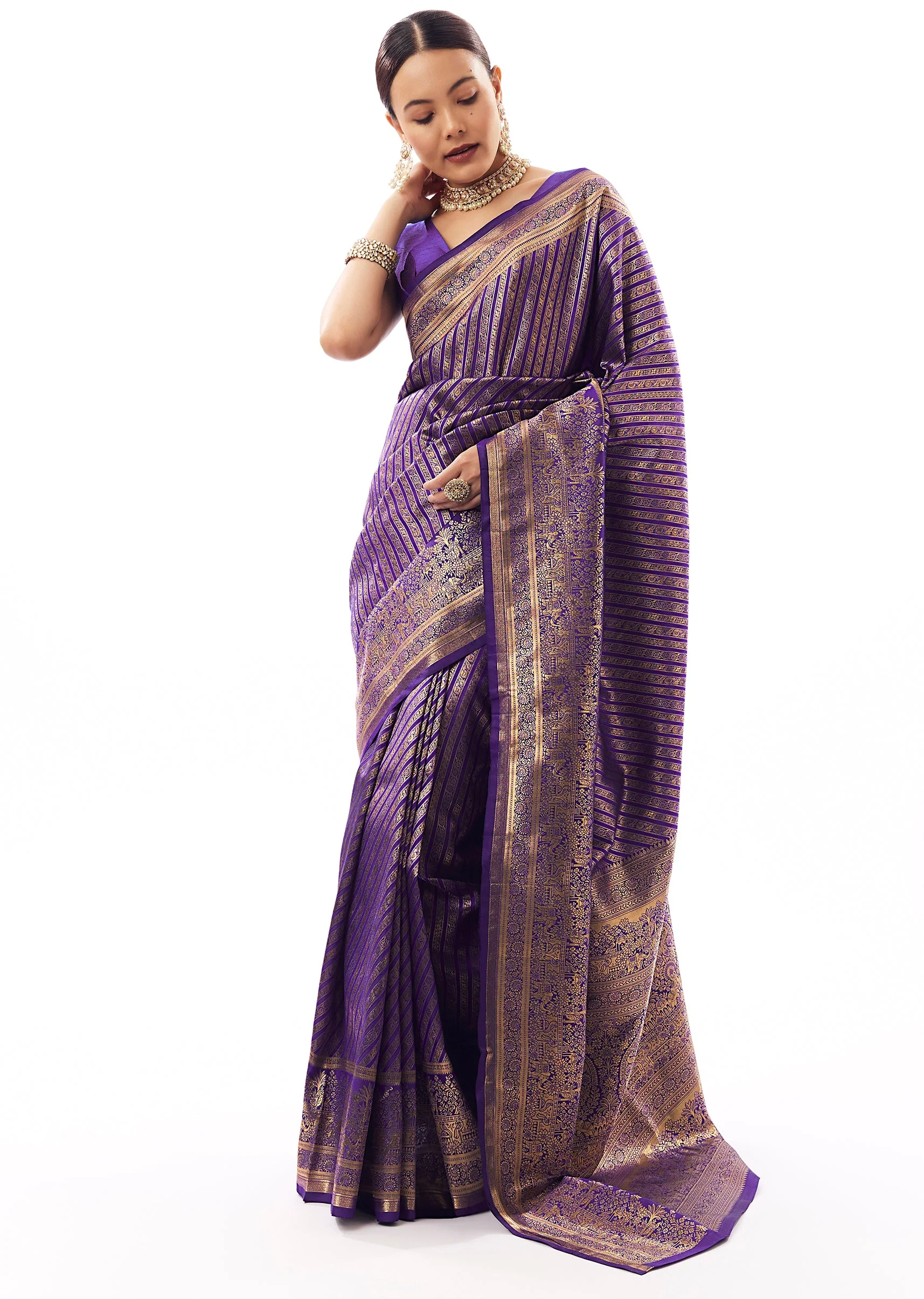 Purple Silk Woven Saree With Statement Border - Image 3