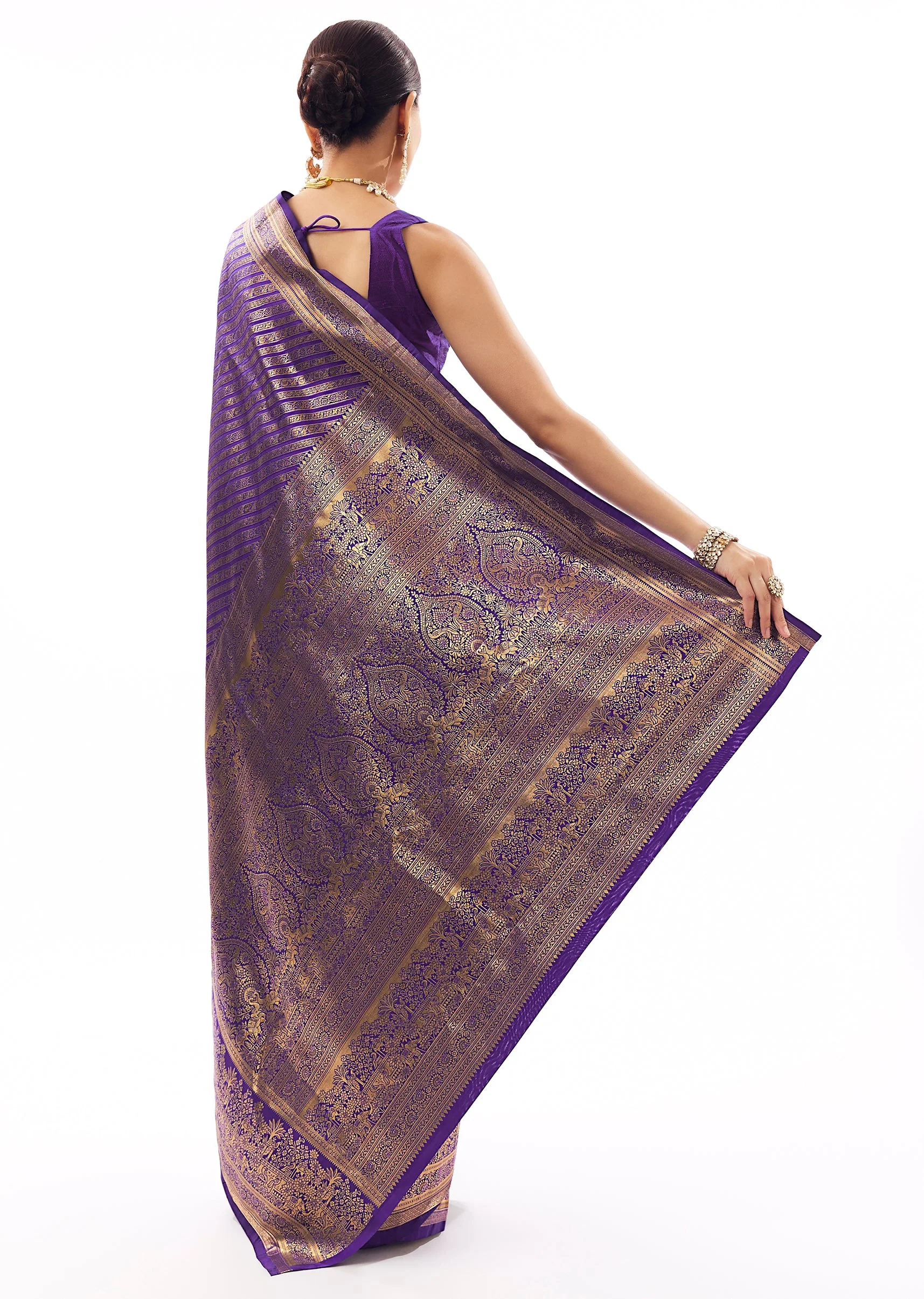 Purple Silk Woven Saree With Statement Border - Image 4