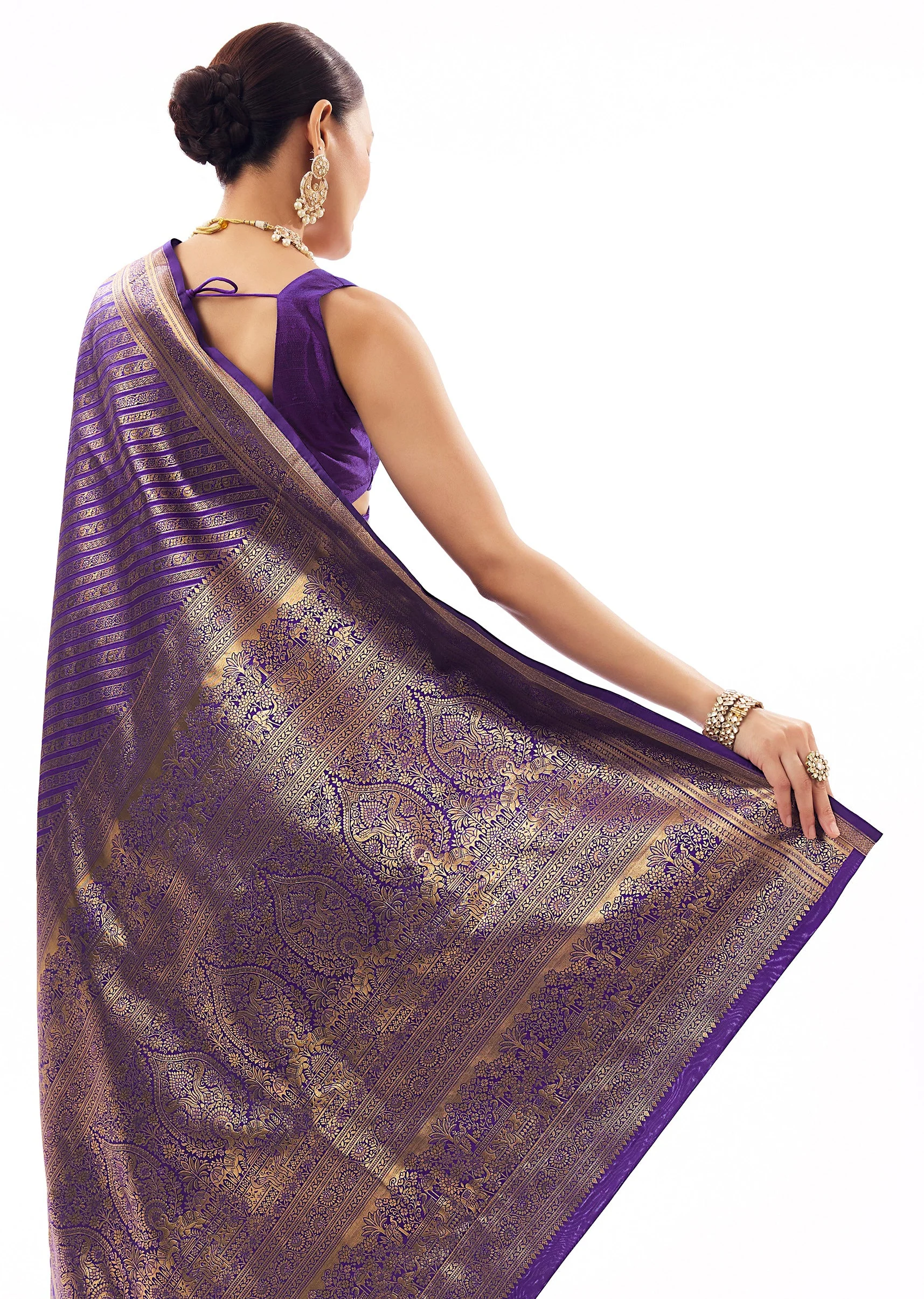 Purple Silk Woven Saree With Statement Border - Image 6