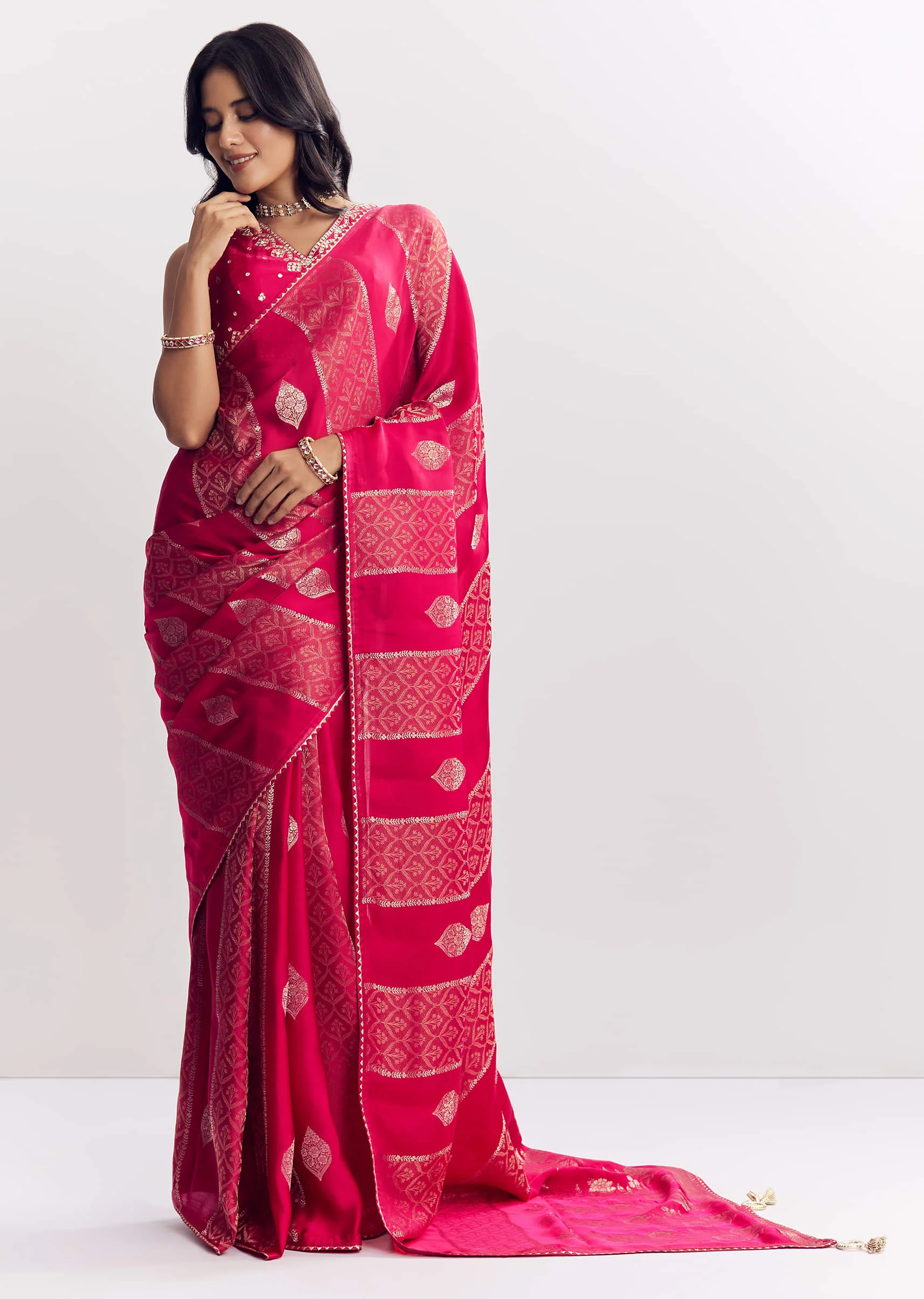 Rani Pink Dola Silk Saree With Gota Patti Woven Motif - Image 3