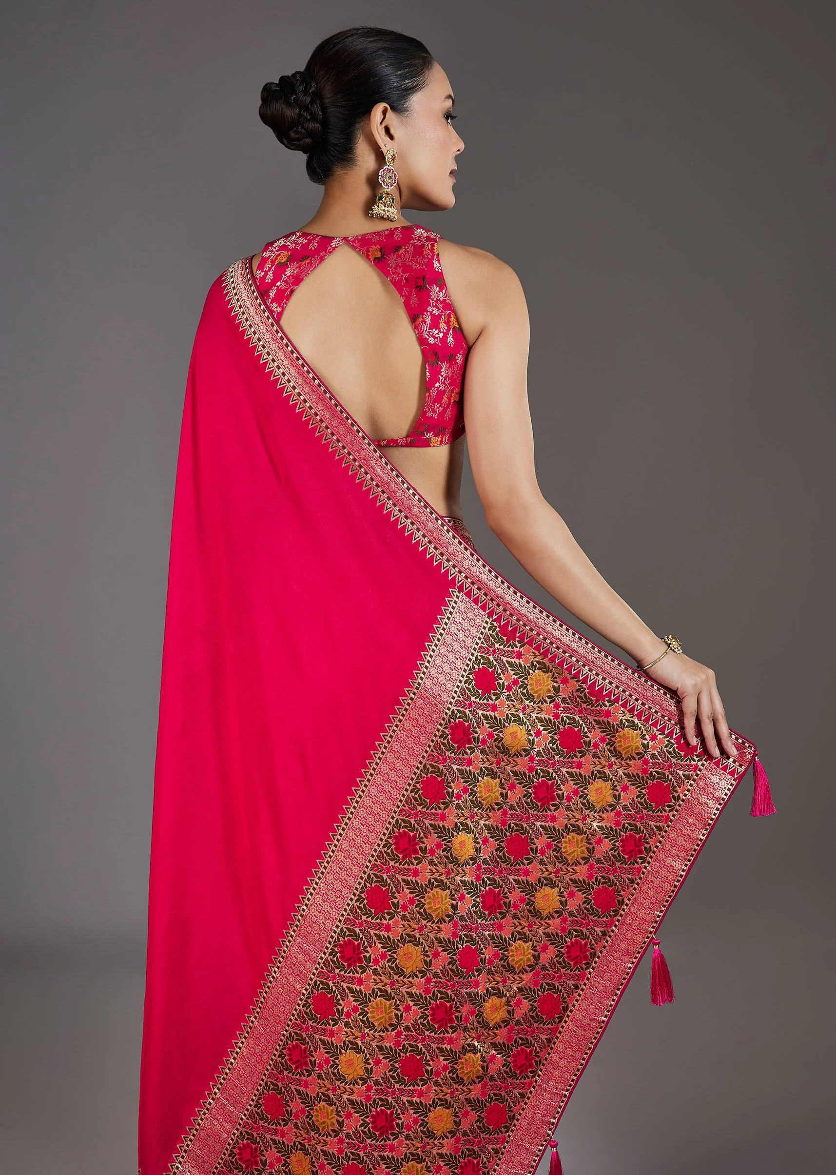 Rani Pink Dola Silk Saree With Zari Border - Image 6