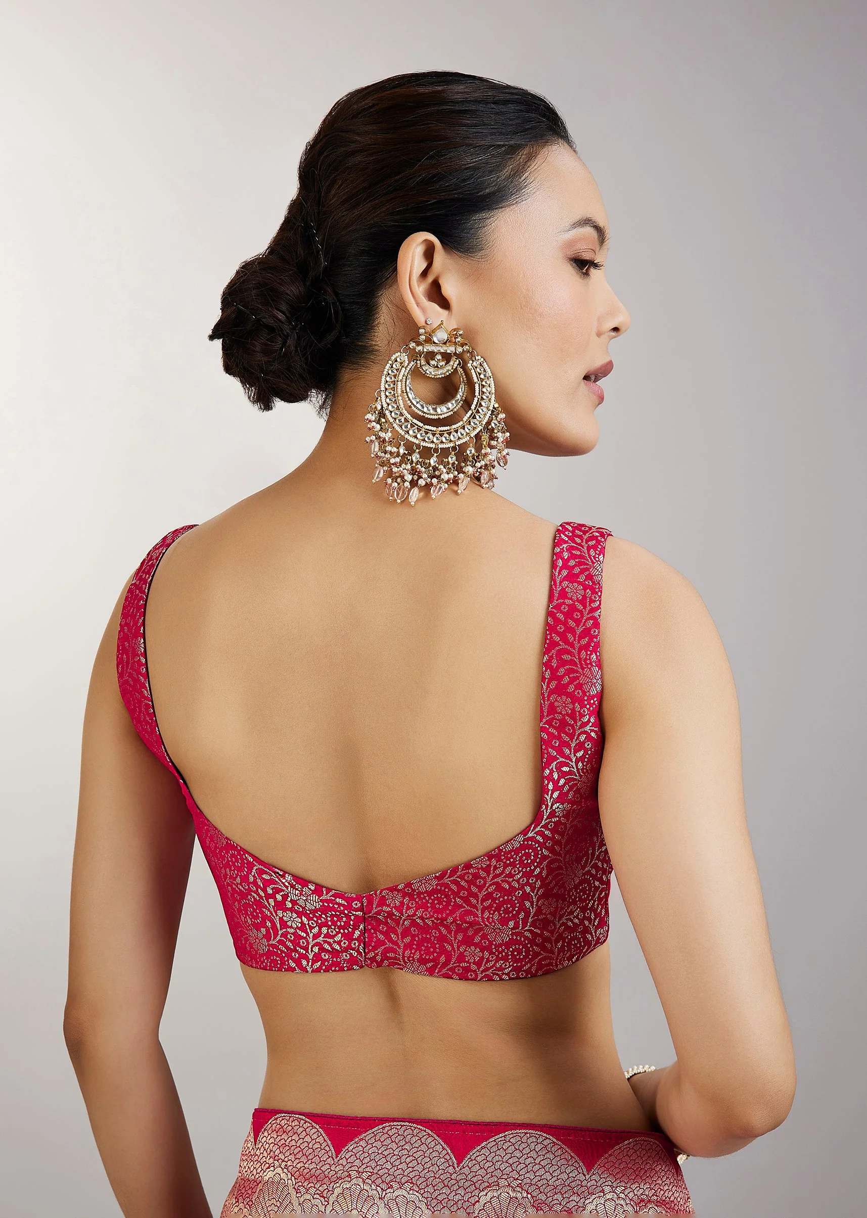 Rani Pink Dola Silk Saree With Zari Woven Butti - Image 8