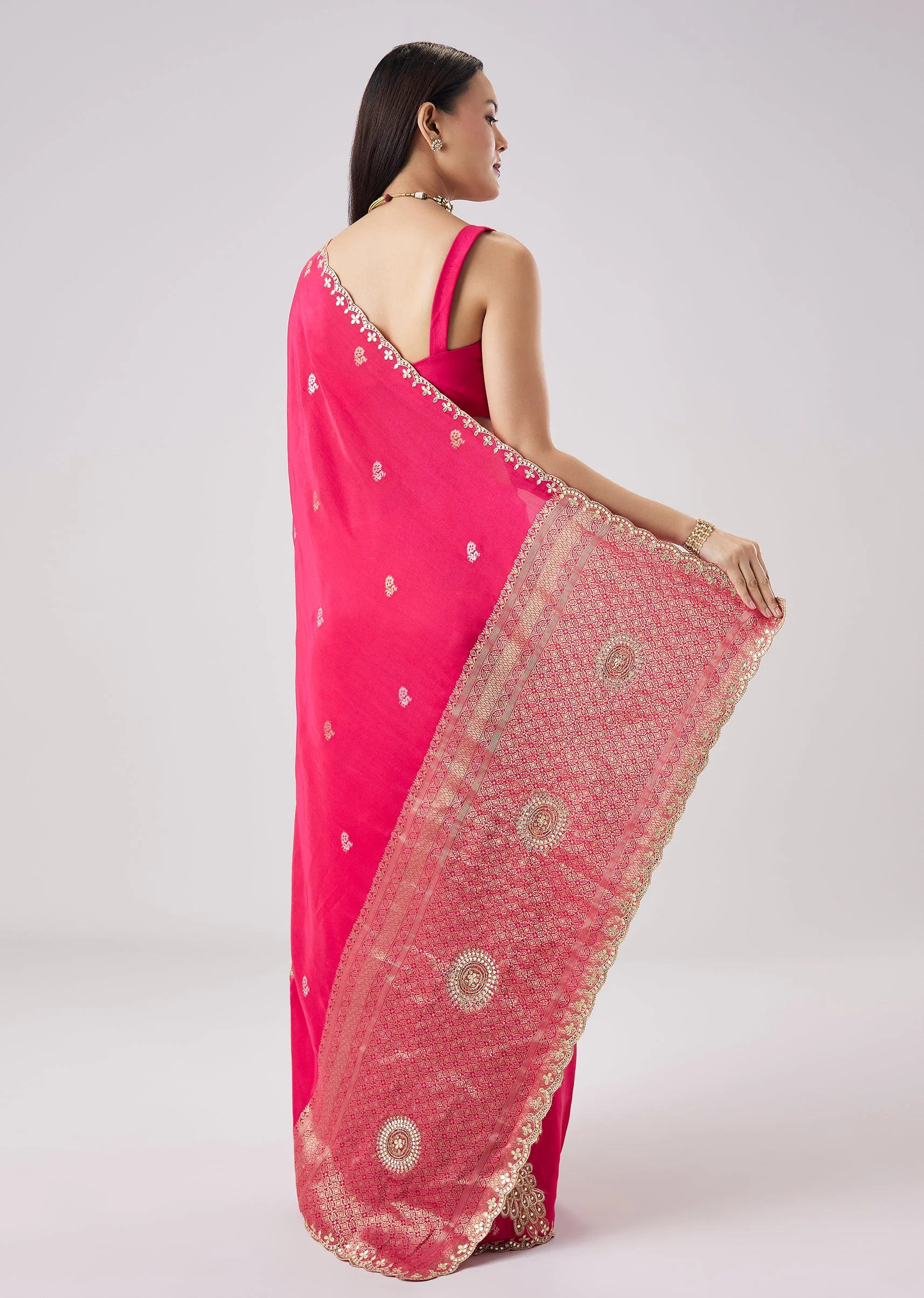 Rani Pink Embroidered Motif Saree With Unstitched Blouse - Image 4