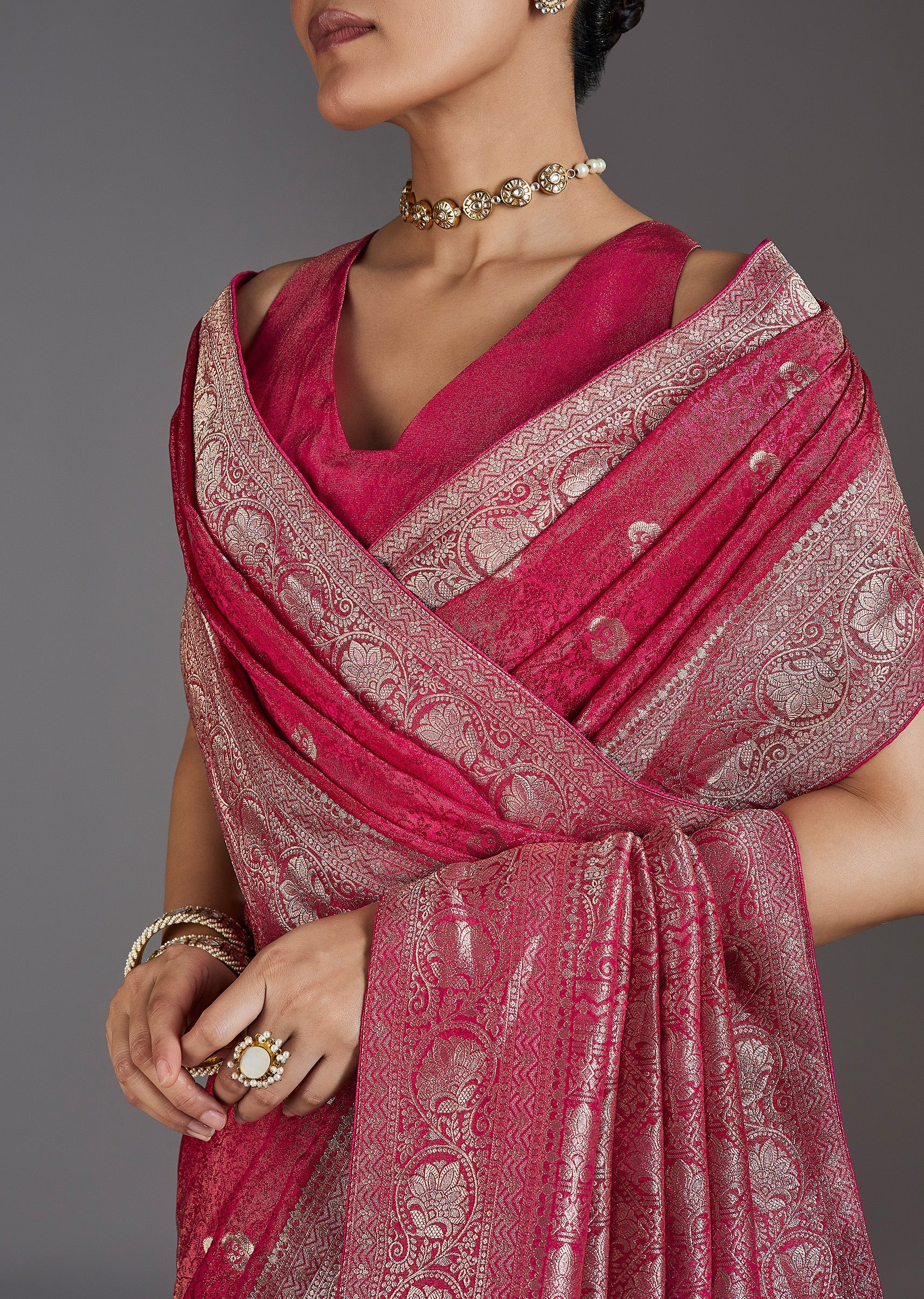 Rani Pink Jacquard Dola Silk Saree With Animal Butti - Image 2