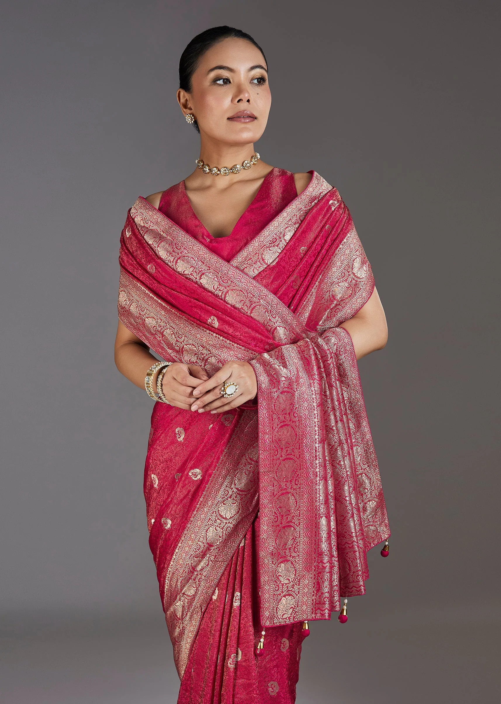 Rani Pink Jacquard Dola Silk Saree With Animal Butti - Image 5