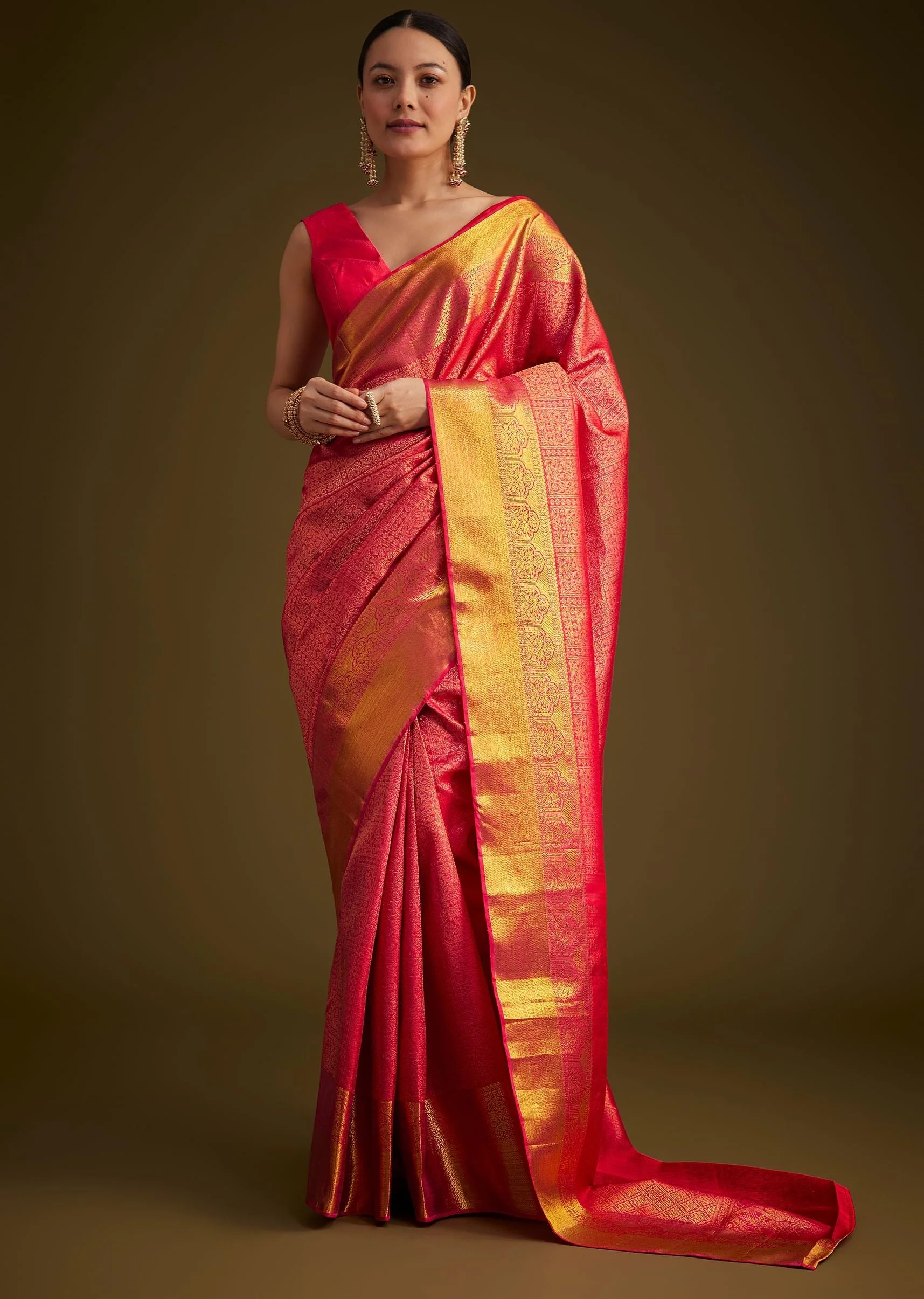 Rani Pink Kanjivaram Silk Saree With Golden Zari Detailing - Image 3