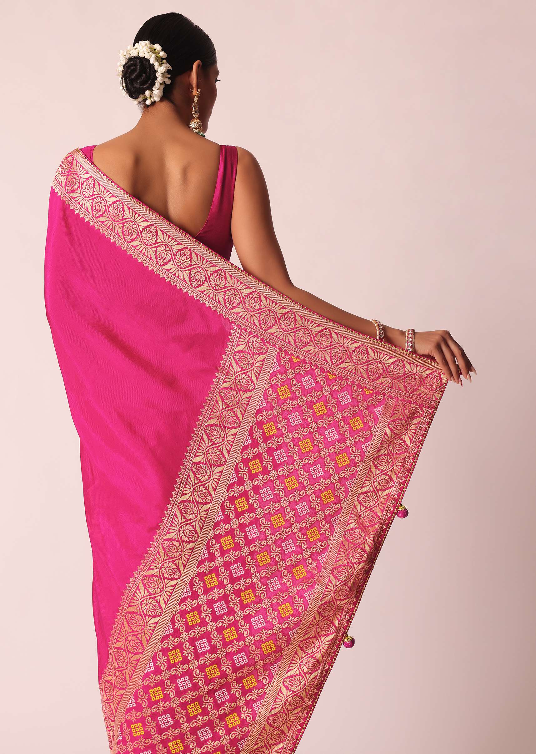 Rani Pink Silk Saree With Bandhani Detail And Unstitched Blouse Piece - Image 6
