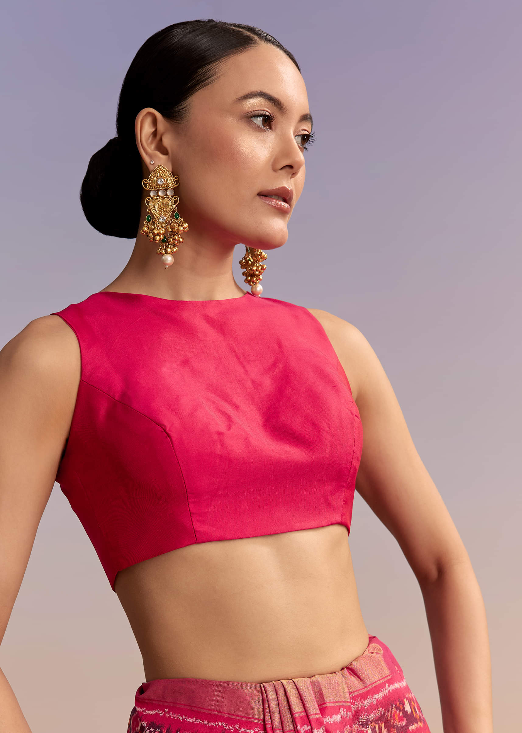 Rani Pink Silk Single Ikkat Handwoven Patola Saree With Geometric Motifs - Image 7