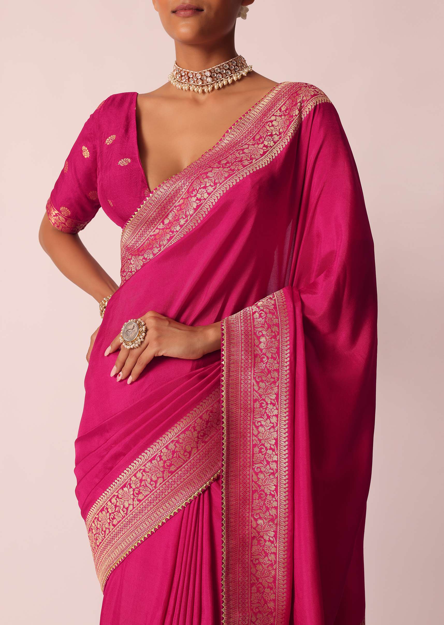Rani Pink Woven Saree In Silk with Bandhani Detail And Unstitched Blouse Piece - Image 5
