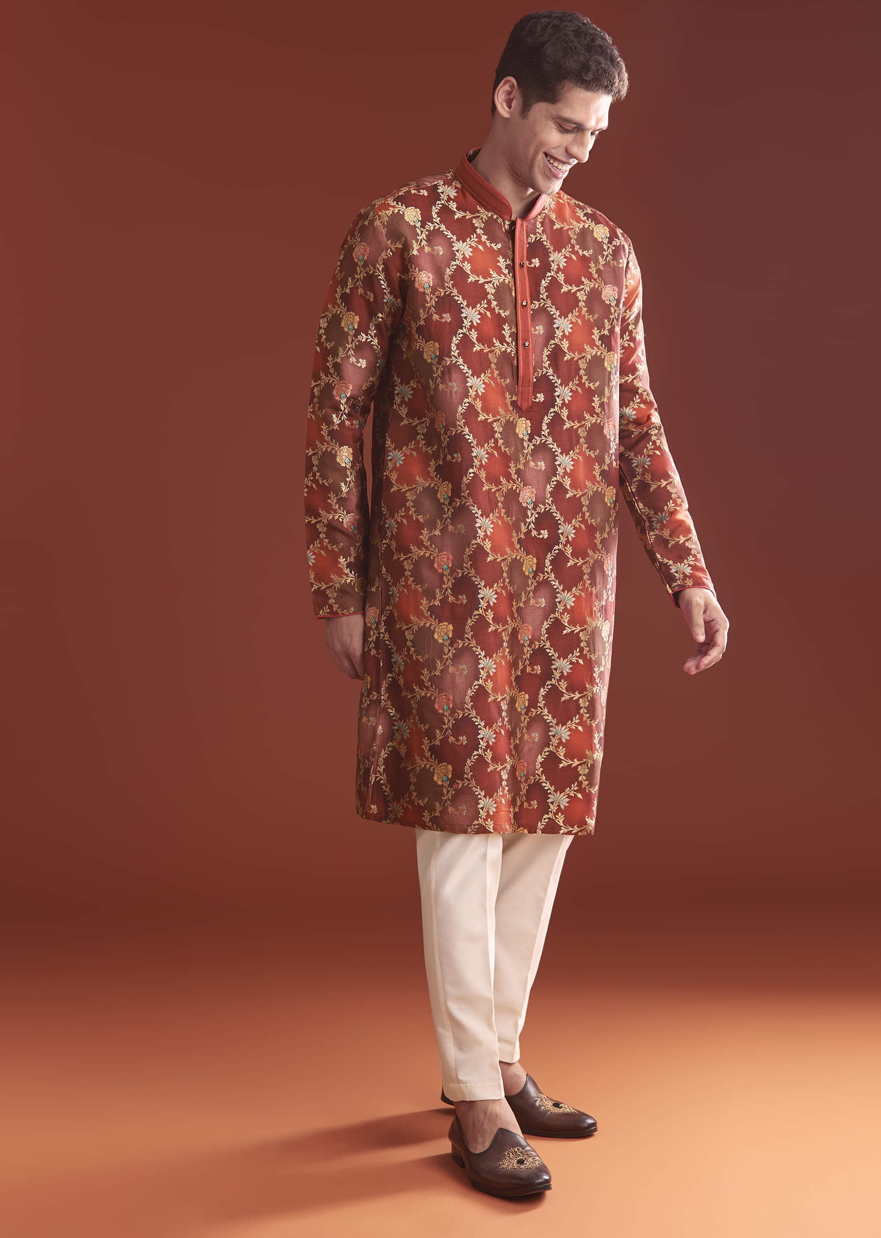 Red Banarasi Kurta Set For Men With Floral Pattern - Image 3