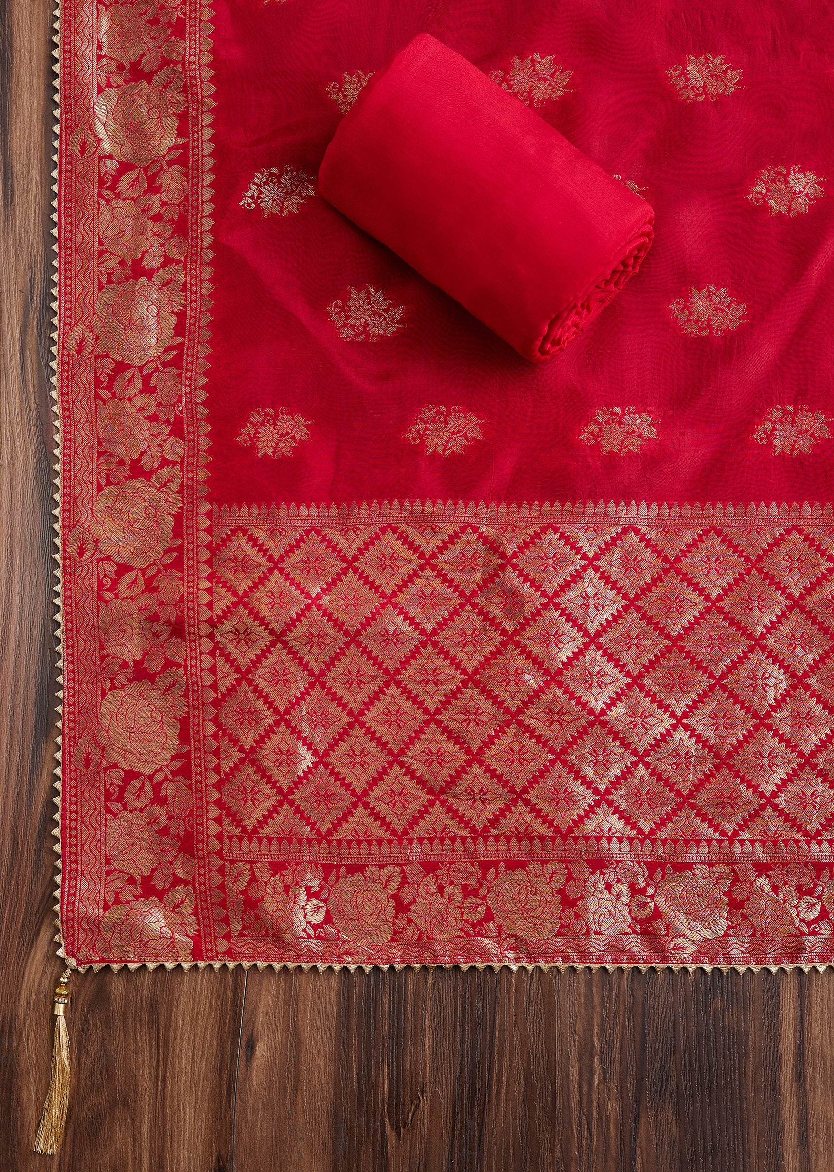 Red Brocade Suit - Image 4