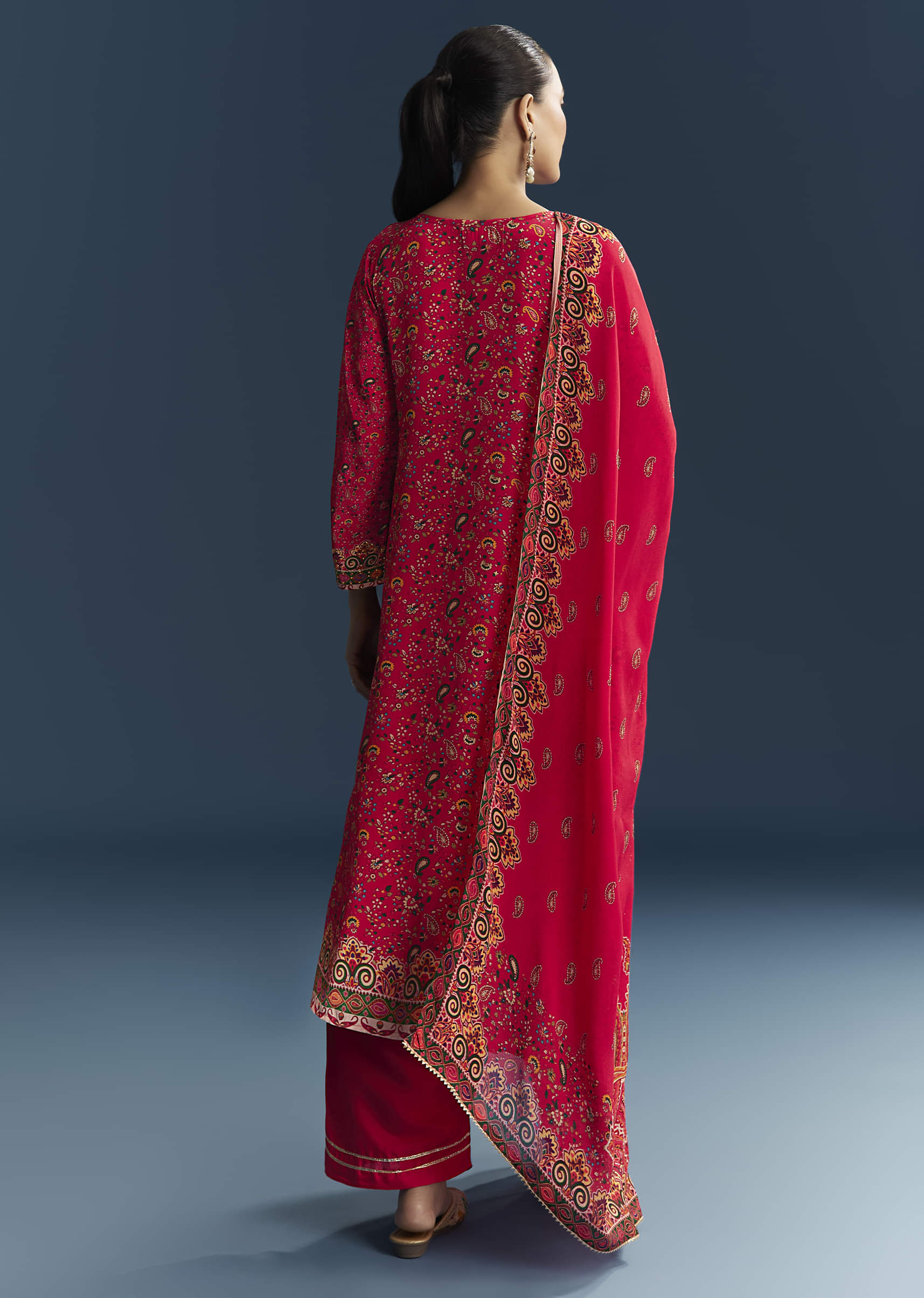 Red Crepe Printed Kurta Set - Image 5