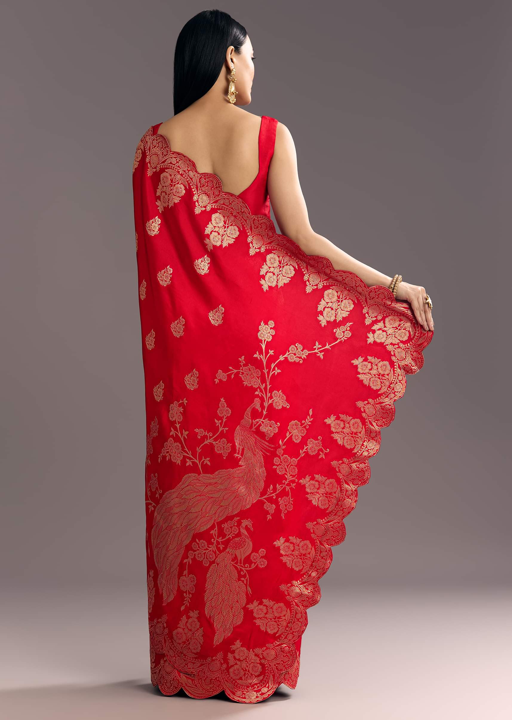 Red Dola Silk Woven Motif Saree With Scallop Border - Image 6