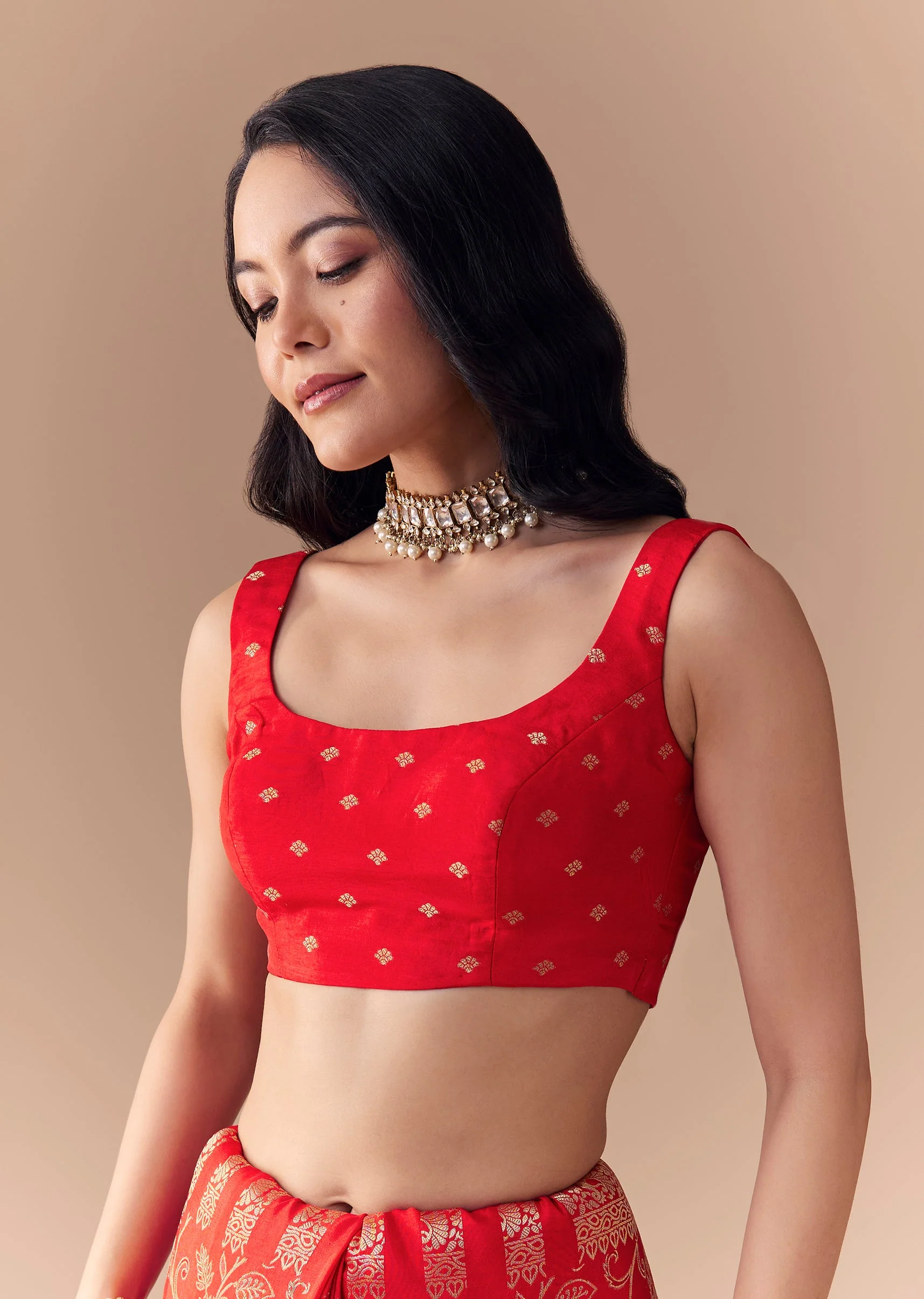 Red Dola Silk Zari Woven Saree with Unstitched Blouse - Image 7