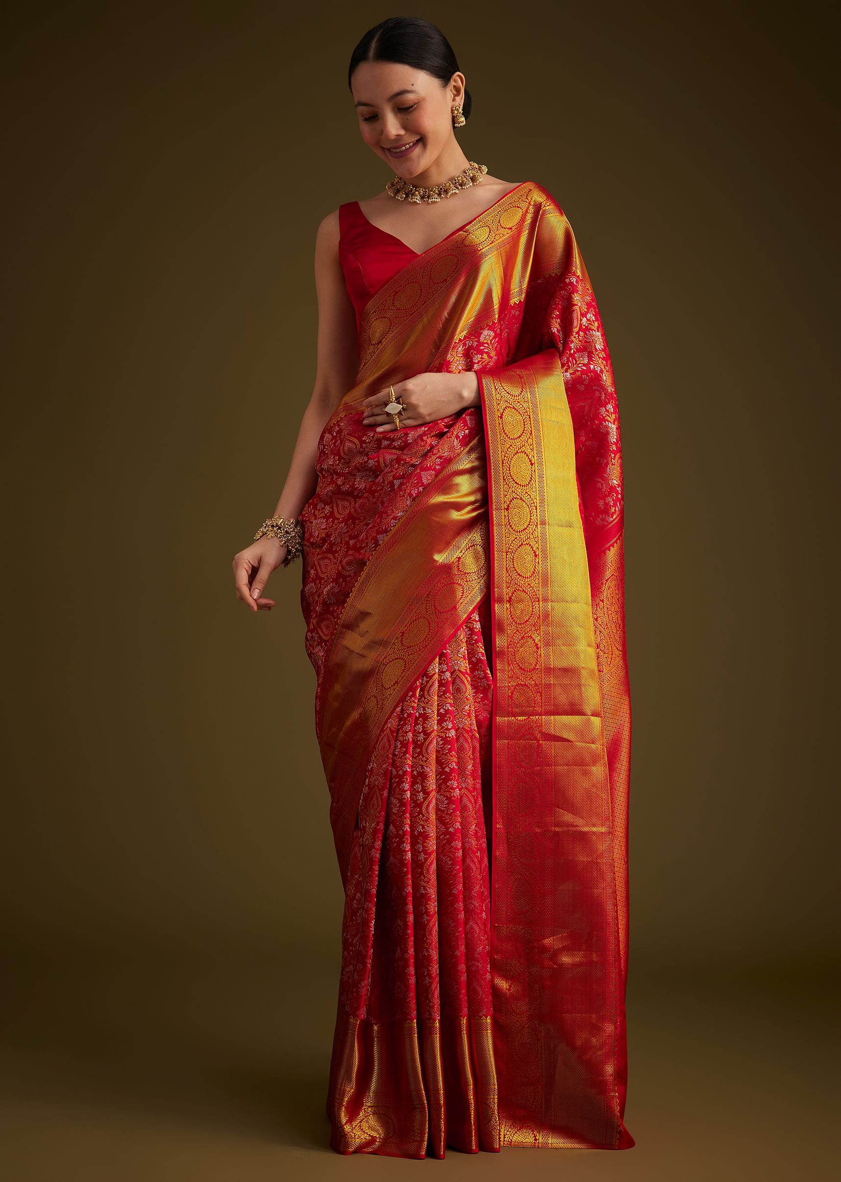 Red Kanjivaram Silk Saree With Golden Zari Detailing - Image 3