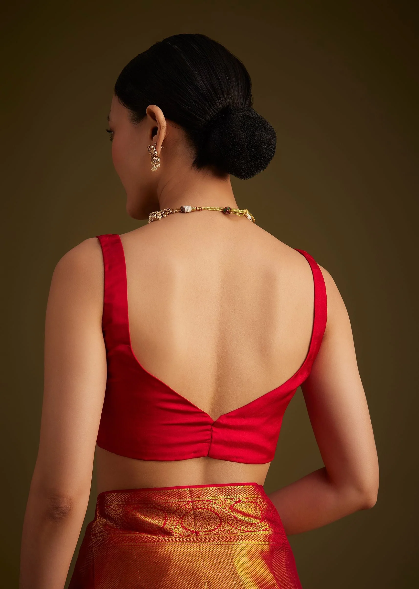 Red Kanjivaram Silk Saree With Golden Zari Detailing - Image 9