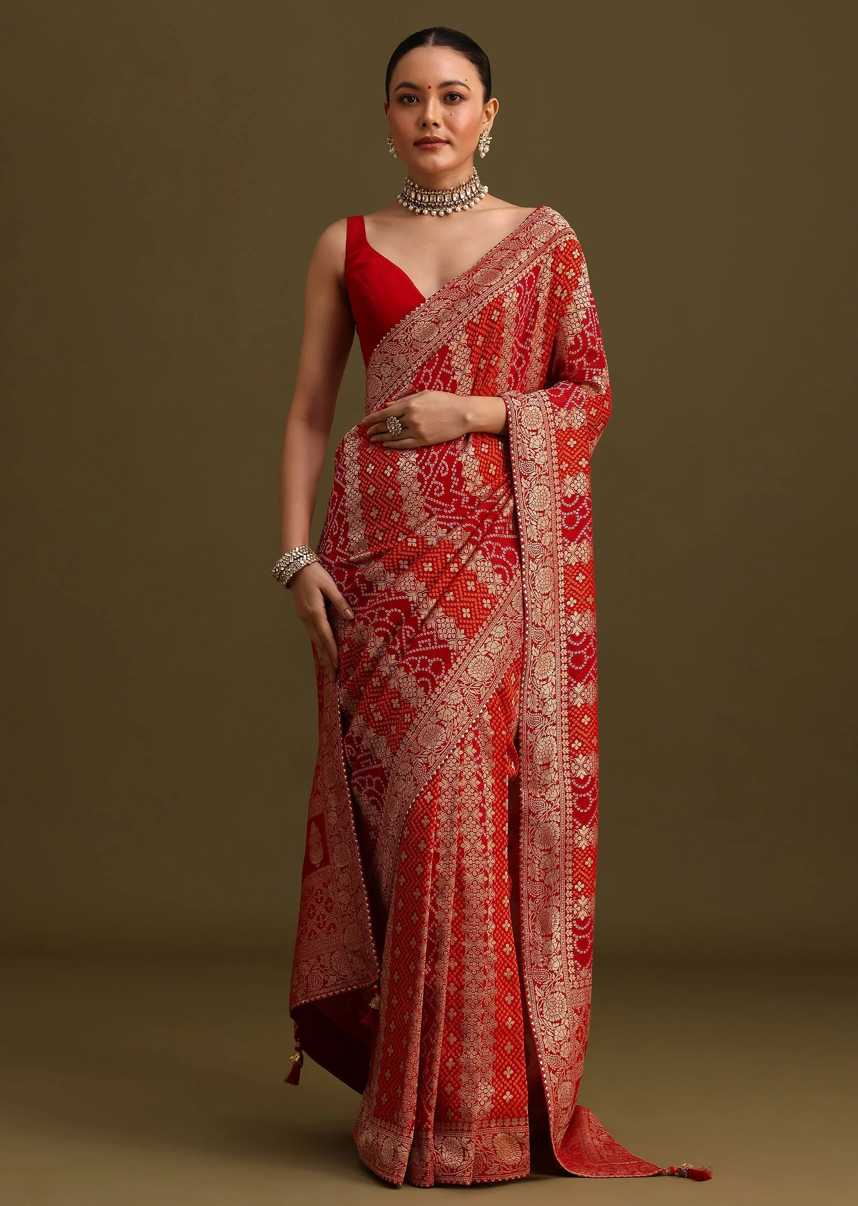 Red Khaddi Georgette Woven Saree With Gotta Patti Border - Image 3