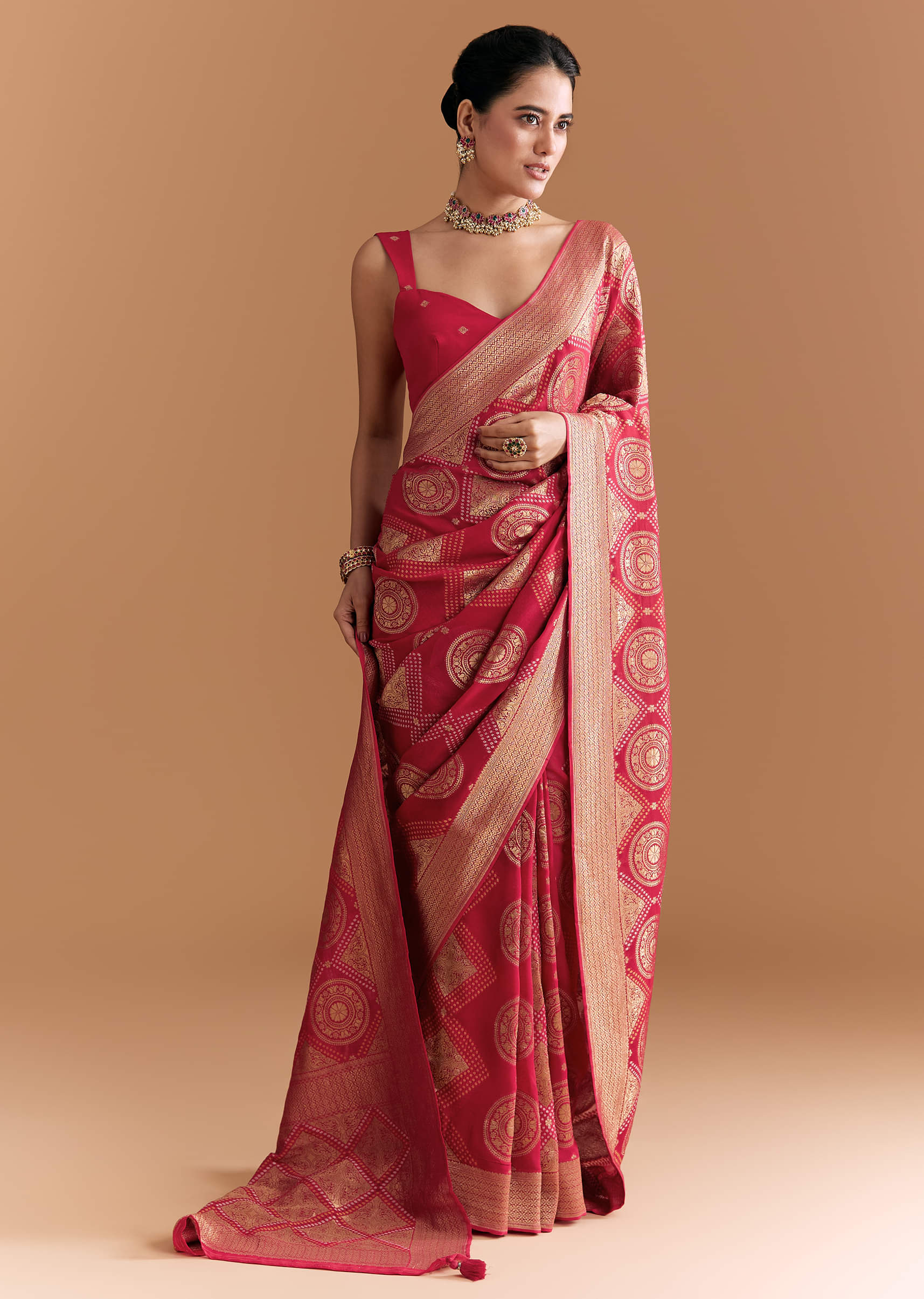 Red Khadhi Georgette Saree With Geometric Motifs In Zari Work - Image 3