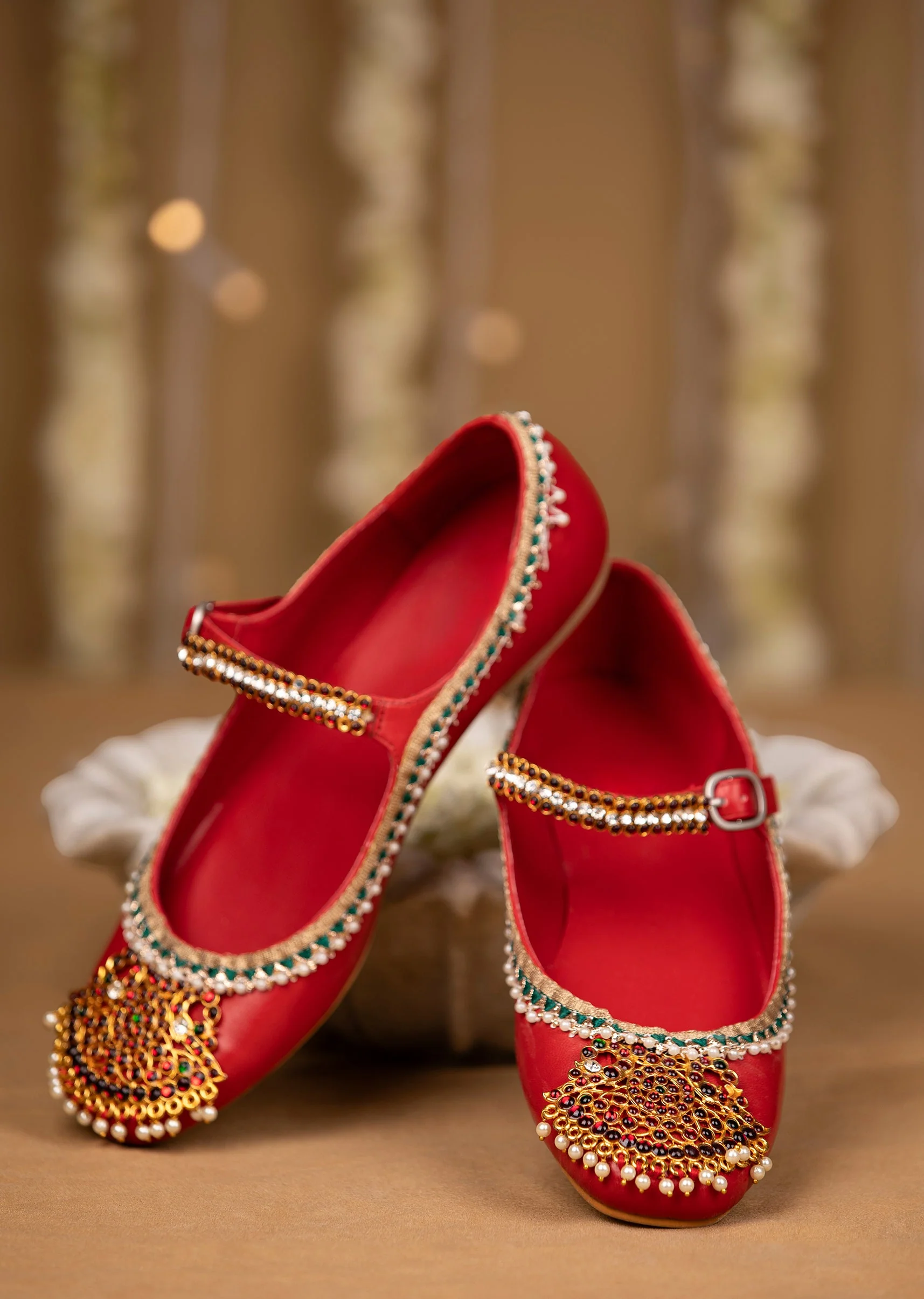 Red Kundan Faux Leather Embellished Juttis - Image 2
