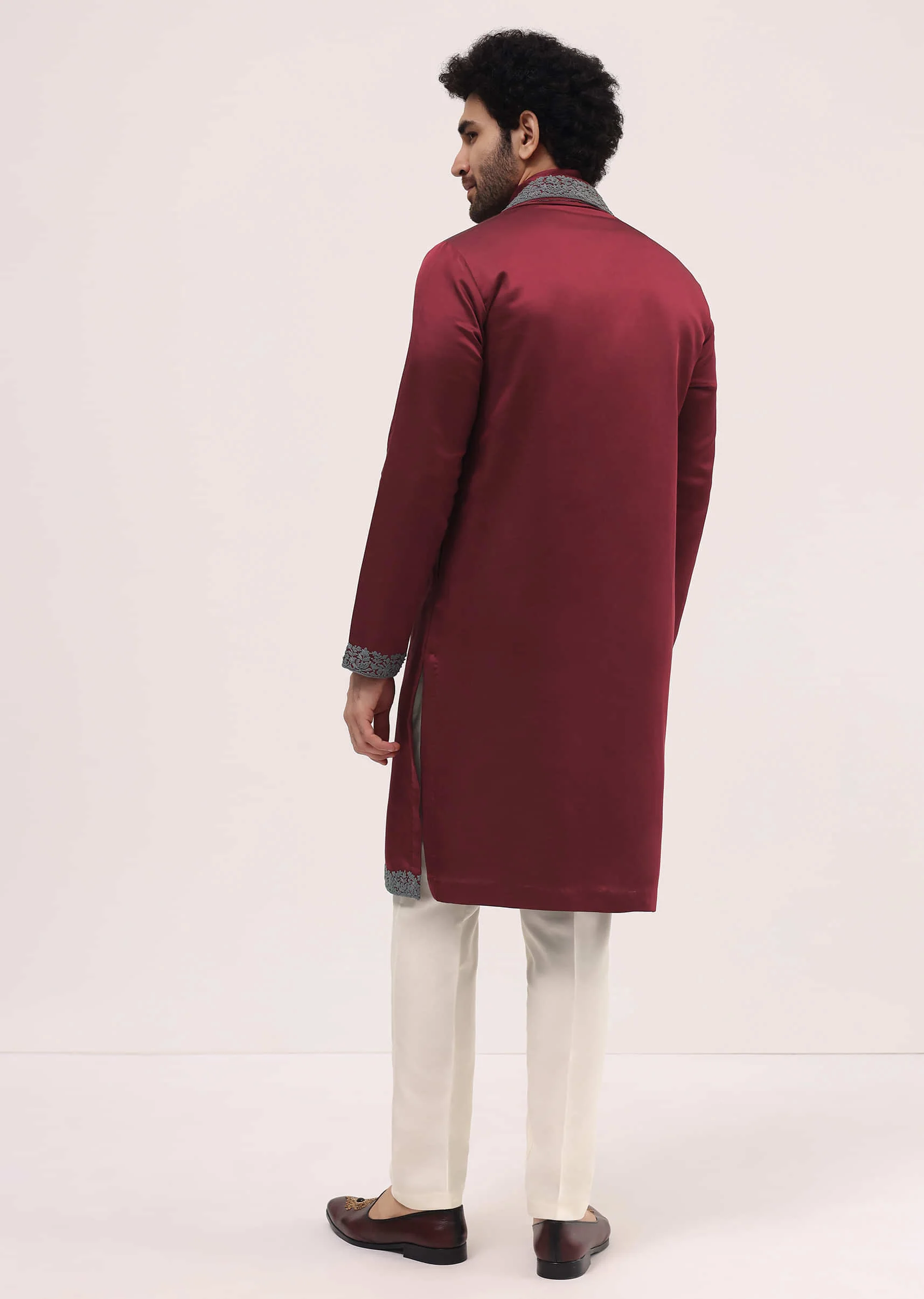 Red Kurta Set In Resham Work With Dupatta For Men - Image 5