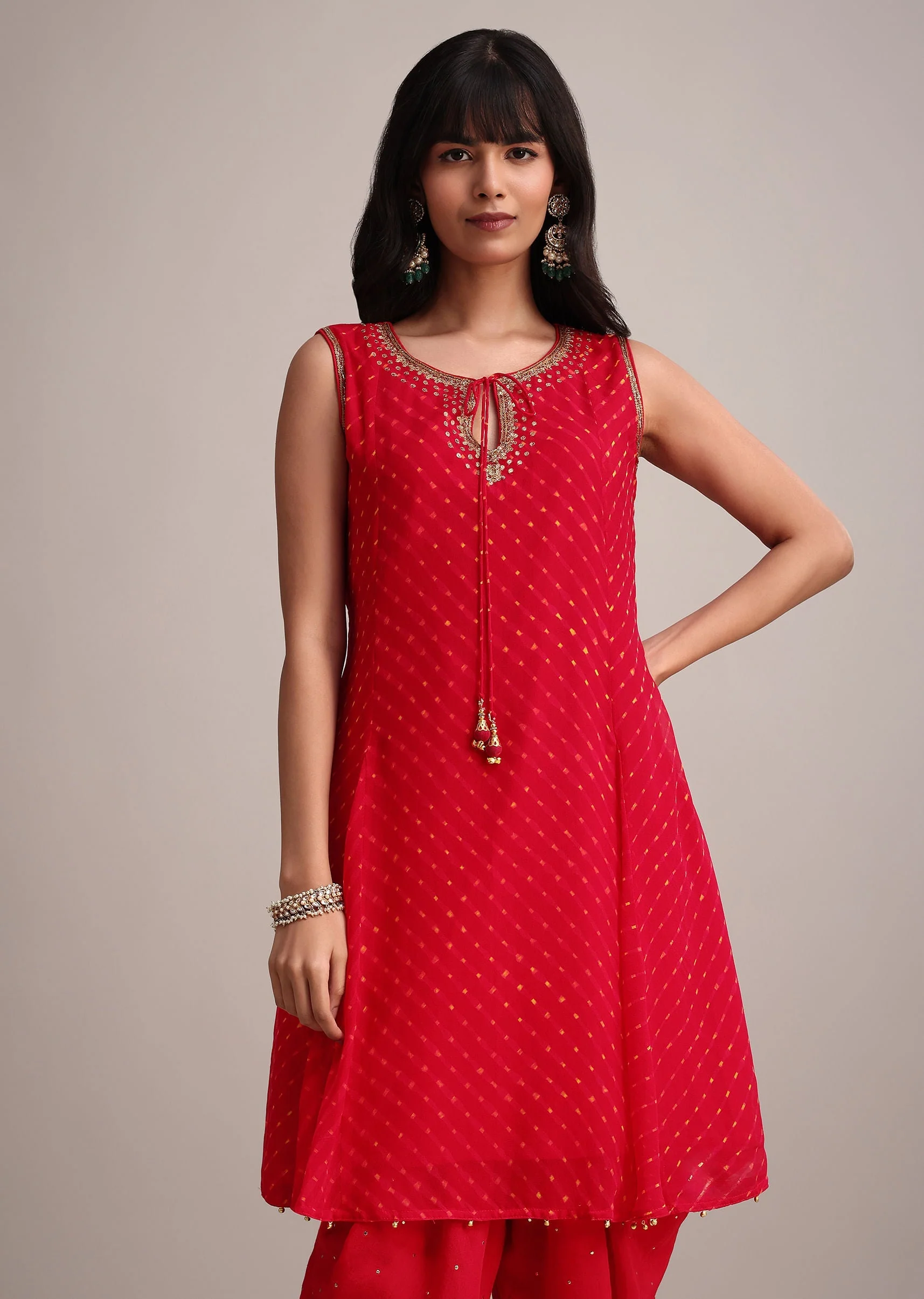 Red Leheriya Printed Kurta Dhoti Set - Image 4