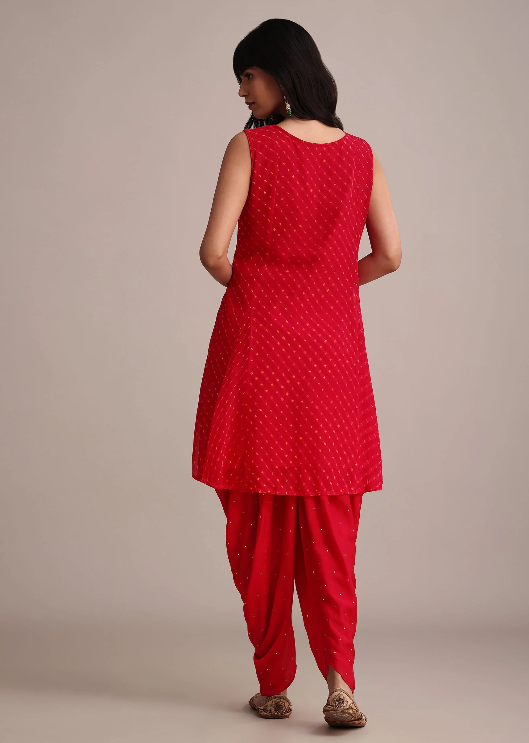 Red Leheriya Printed Kurta Dhoti Set - Image 5