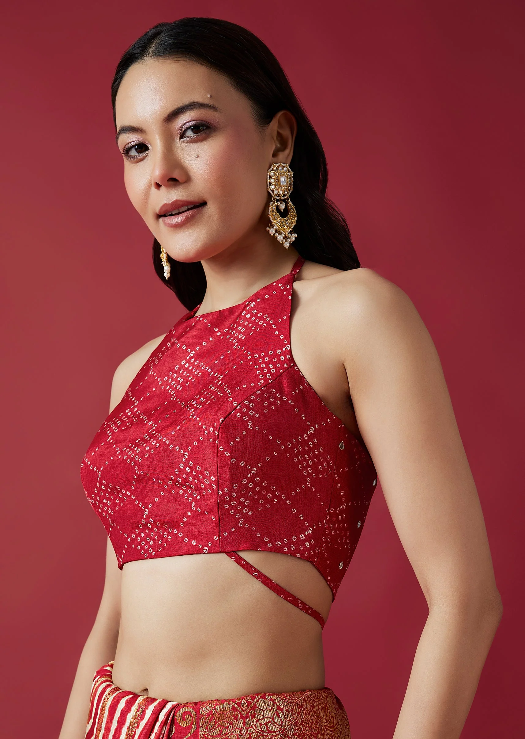 Red Leheriya Printed Saree With Mirror Work Border - Image 7