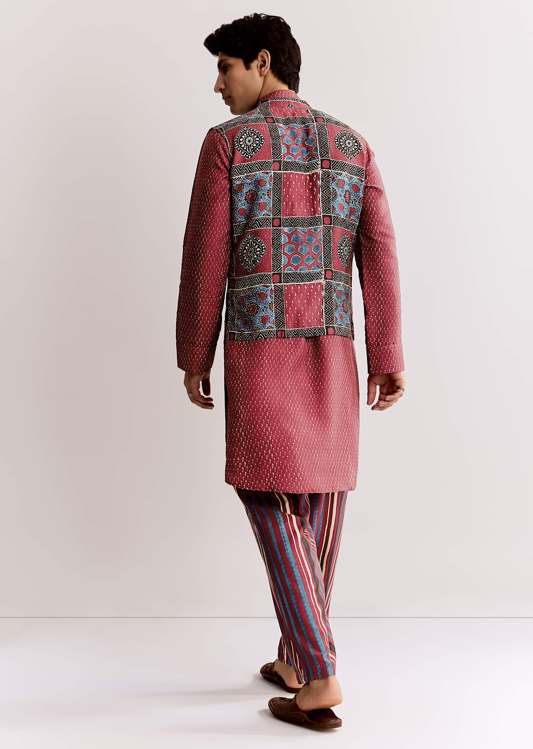 Red Linen Kurta Jacket Set With Ajrakh Print - Image 5