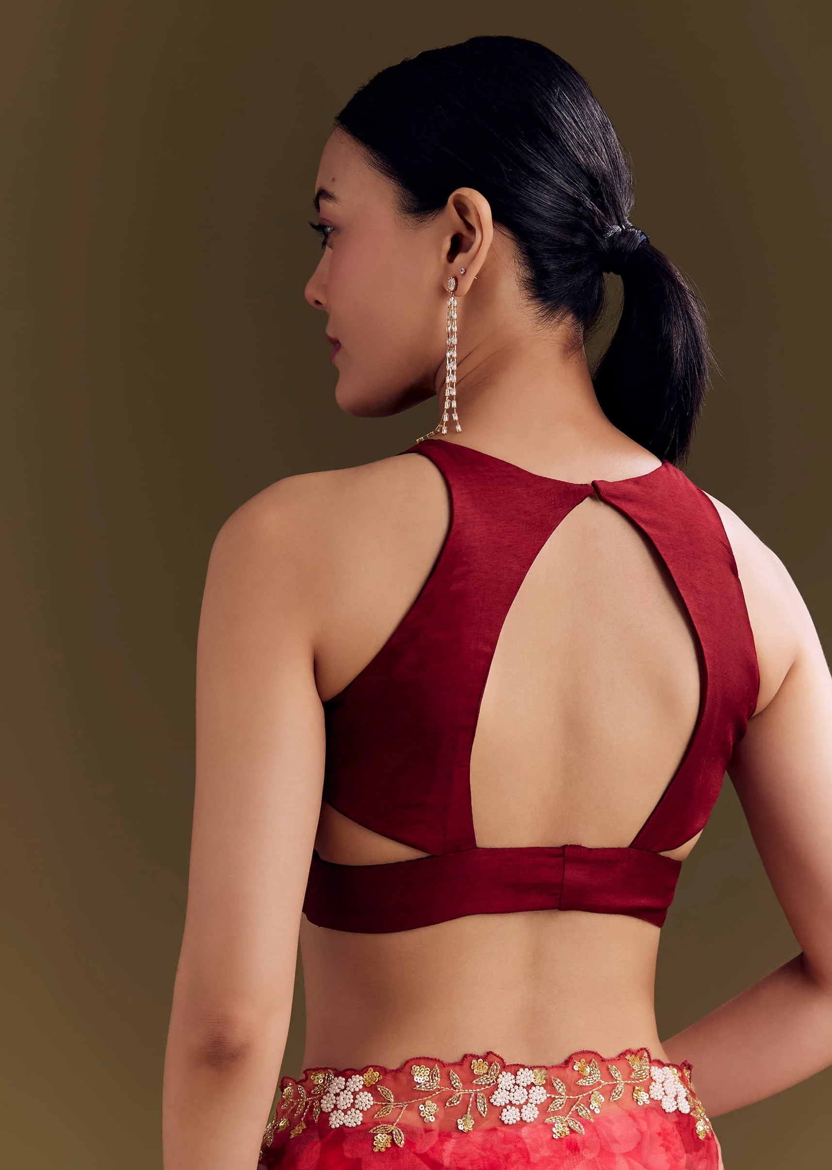 Red Organza Saree With Florals And Cutdana Border - Image 8