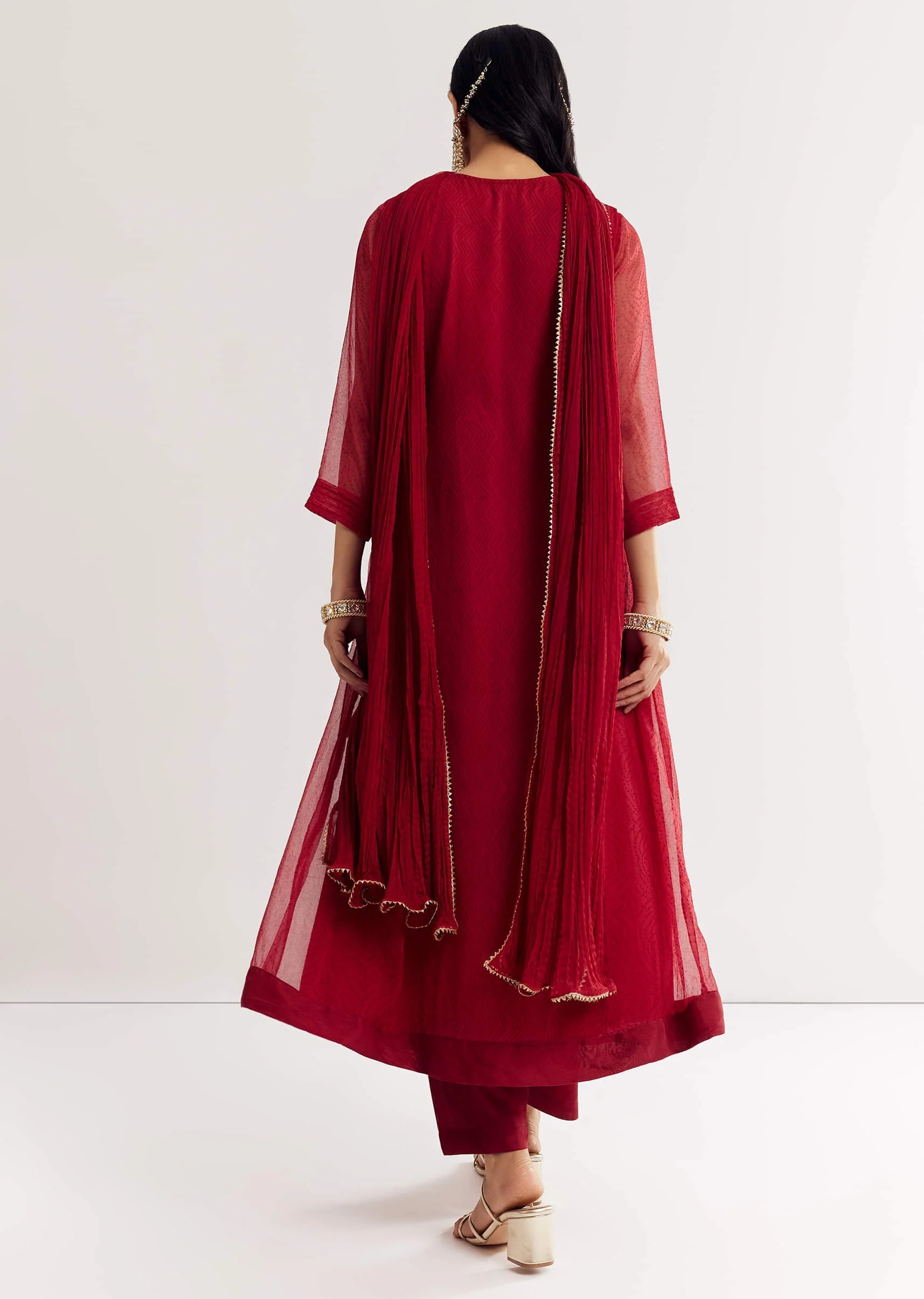 Red Printed Chiffon Sequin Kurta Set With Dupatta - Image 5