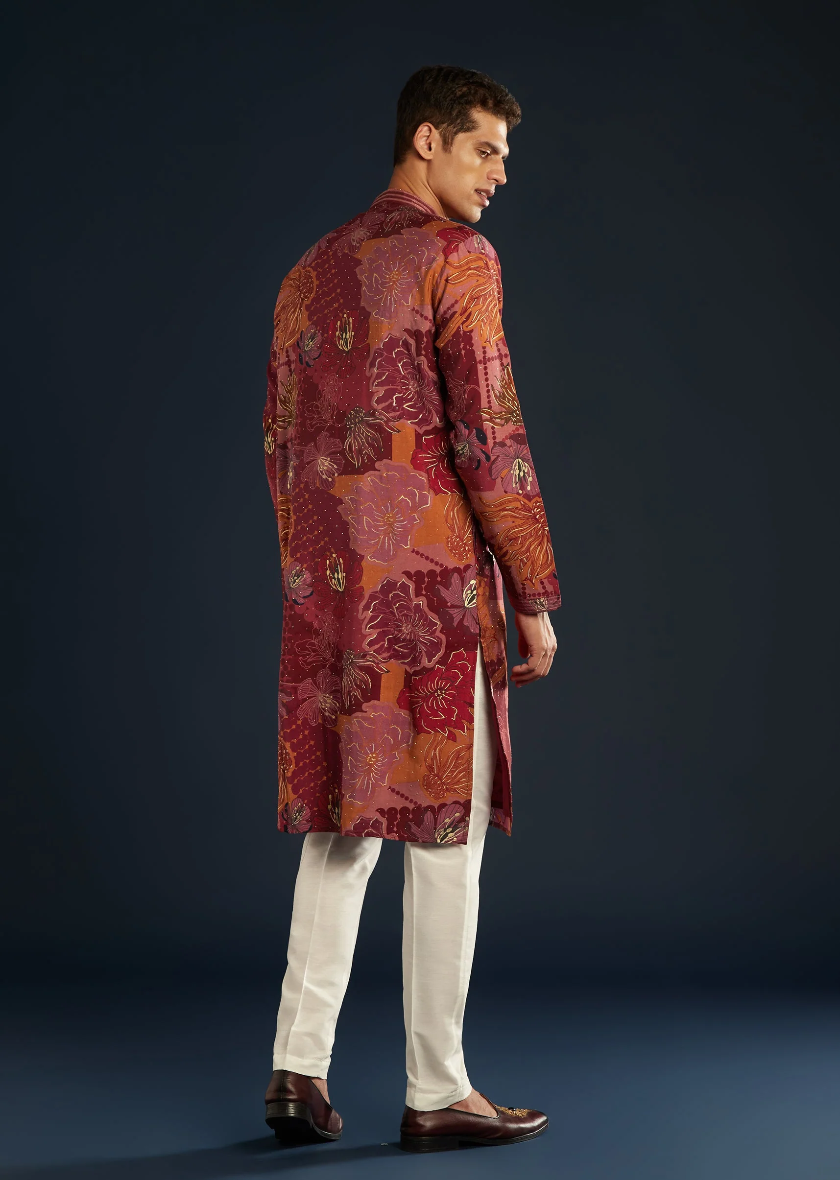 Red Silk Kurta Set With Foil Work - Image 5