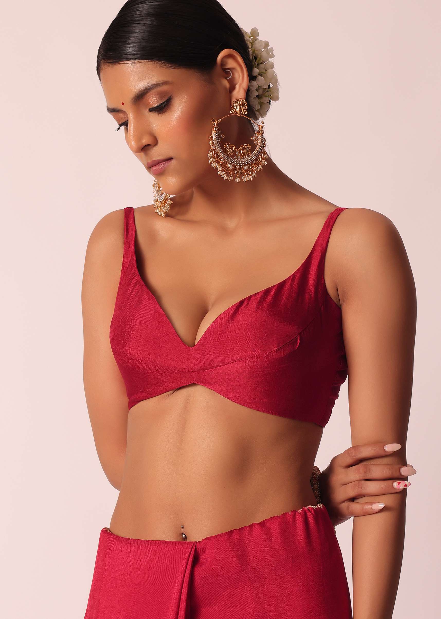 Red Silk Woven Saree With Bandhani Detail And Unstitched Blouse Piece - Image 7
