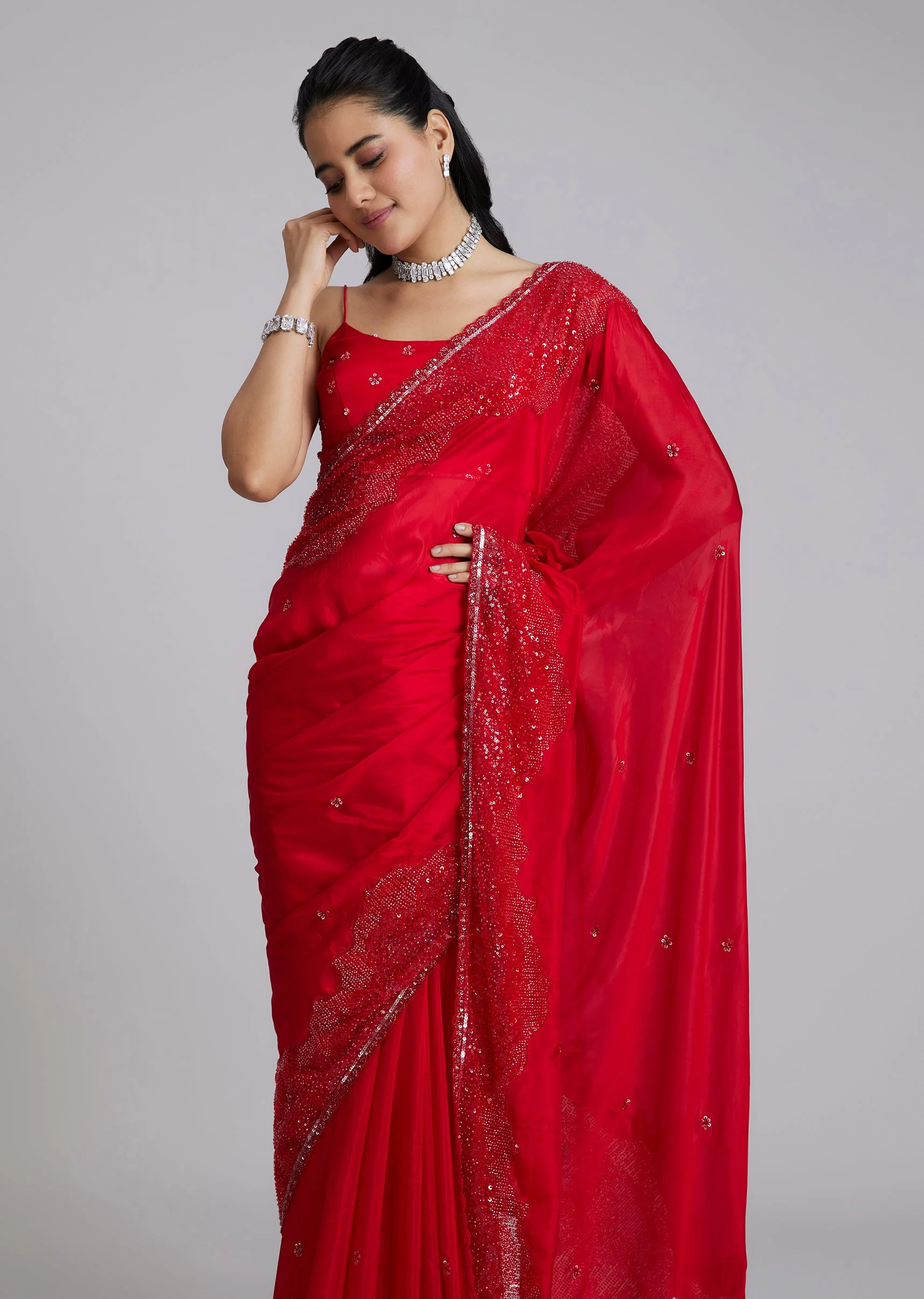 Red Tissue Saree With Heavy Border - Image 5