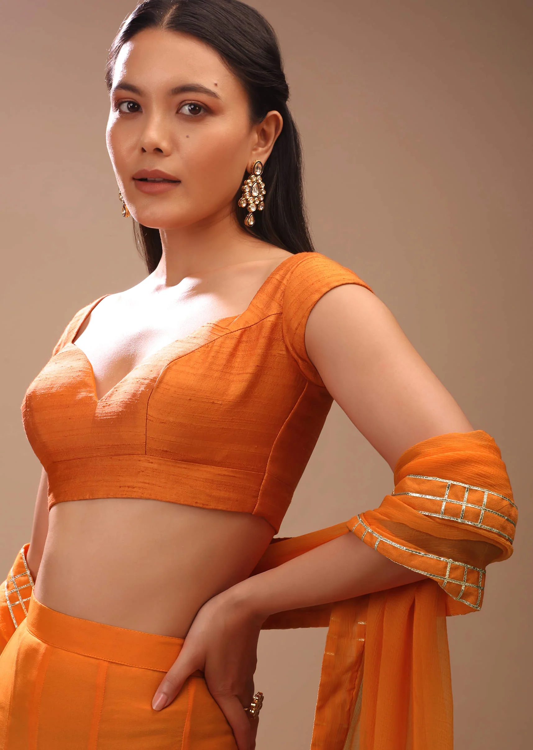 Russet Orange Blouse In Raw Silk With Sweetheart Neckline And Cap Sleeves - Image 5