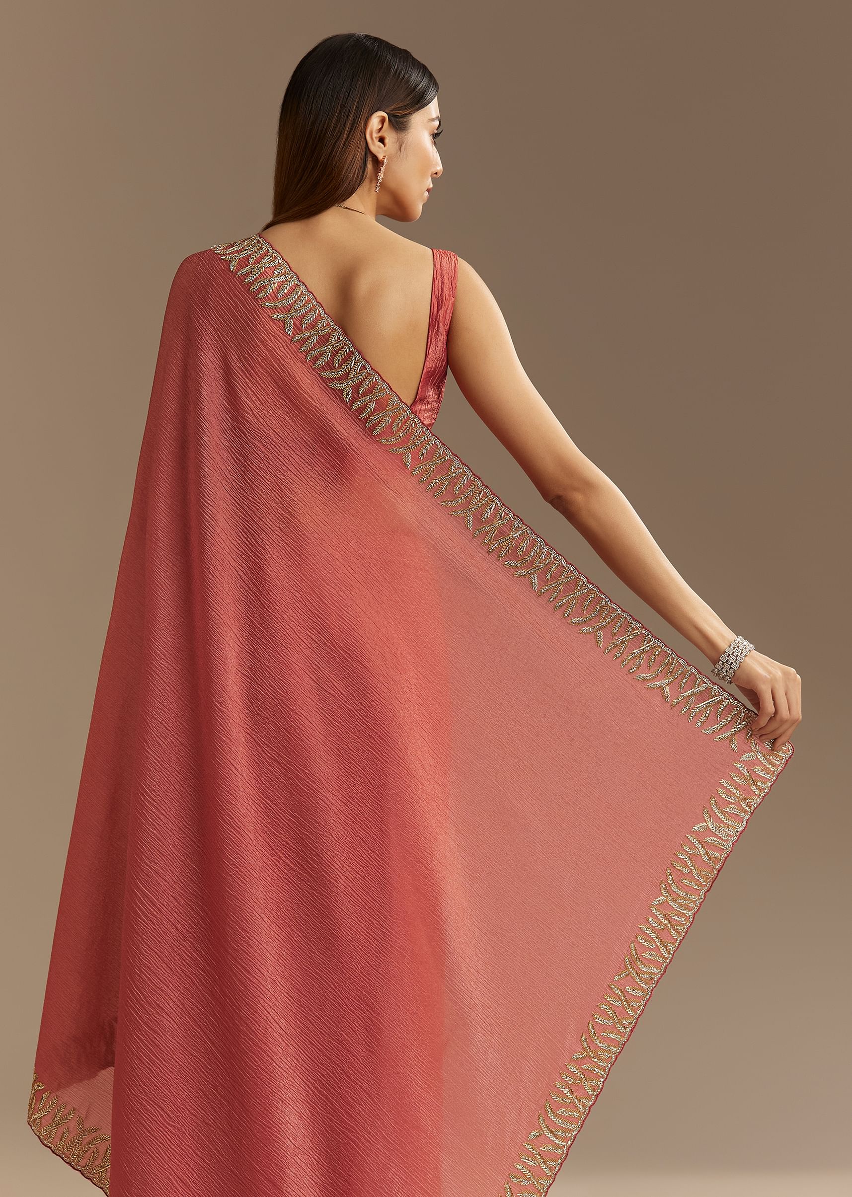 Rust Brown Crushed Tissue Saree With Scallop Border And Stone Embroidery - Image 4
