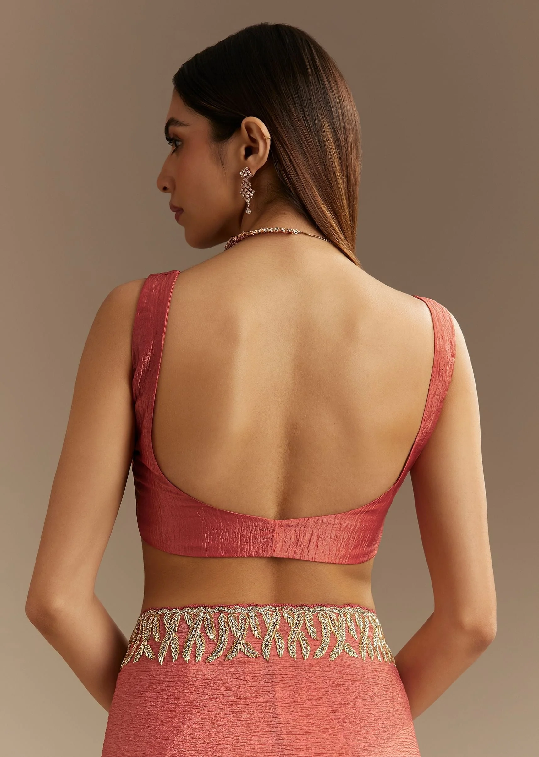 Rust Brown Crushed Tissue Saree With Scallop Border And Stone Embroidery - Image 8