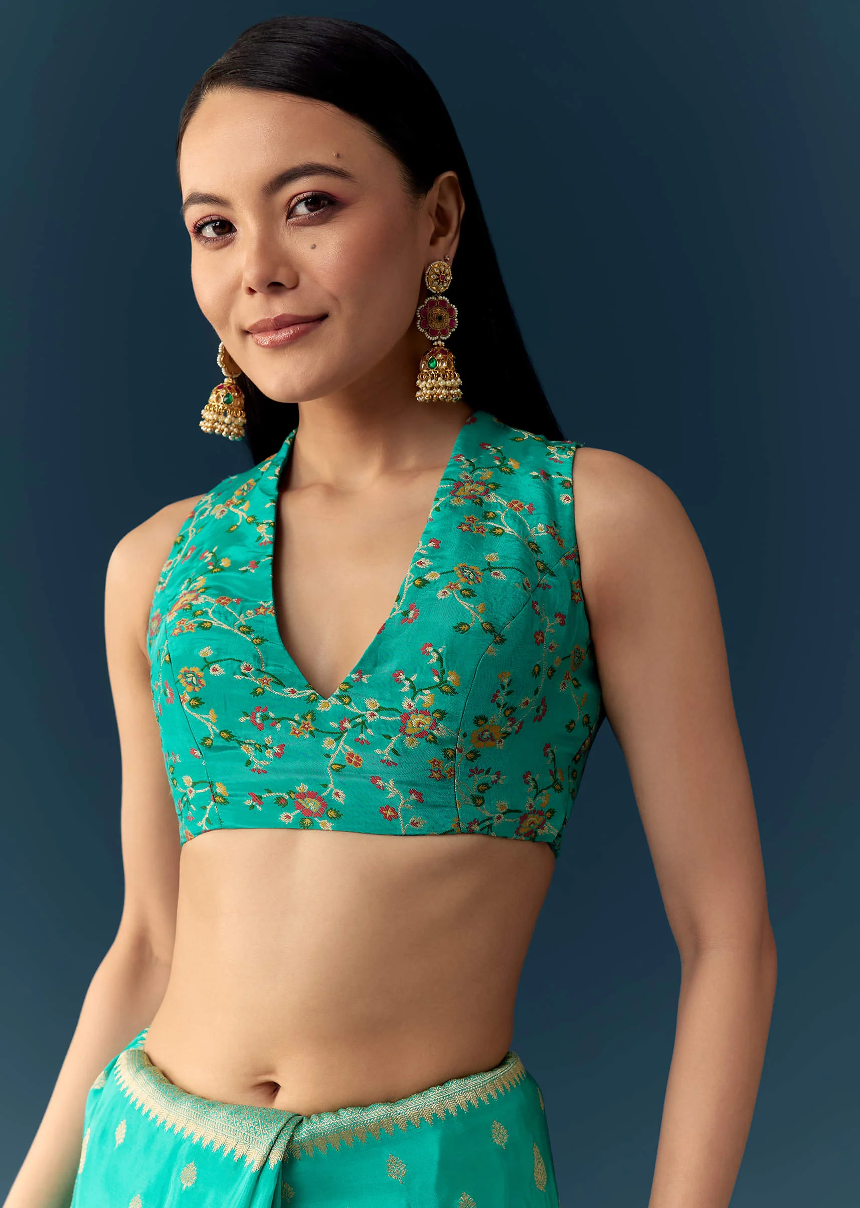 Sea Blue Dola Silk Saree with Woven Border and Unstitched Blouse - Image 7