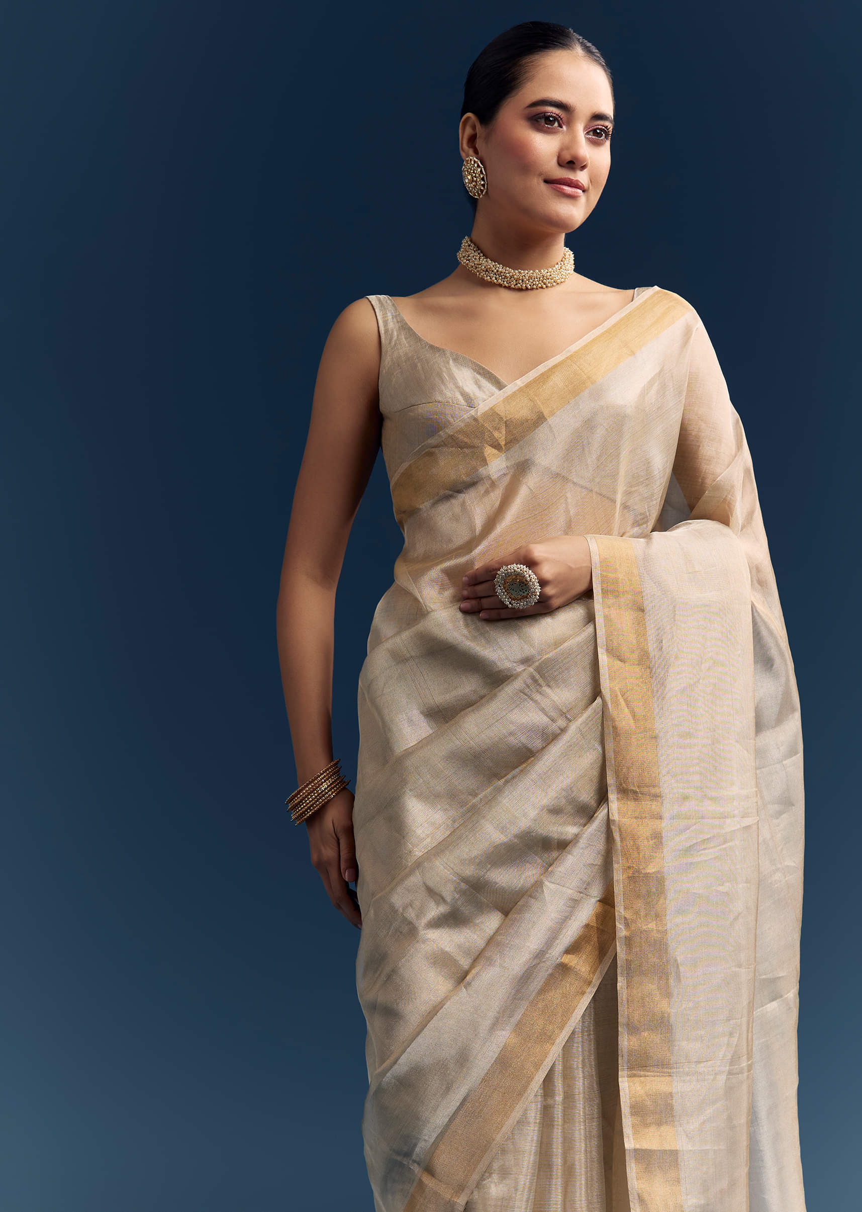 Silver Grey Tissue Organza Woven Saree With Golden Zari Work - Image 5