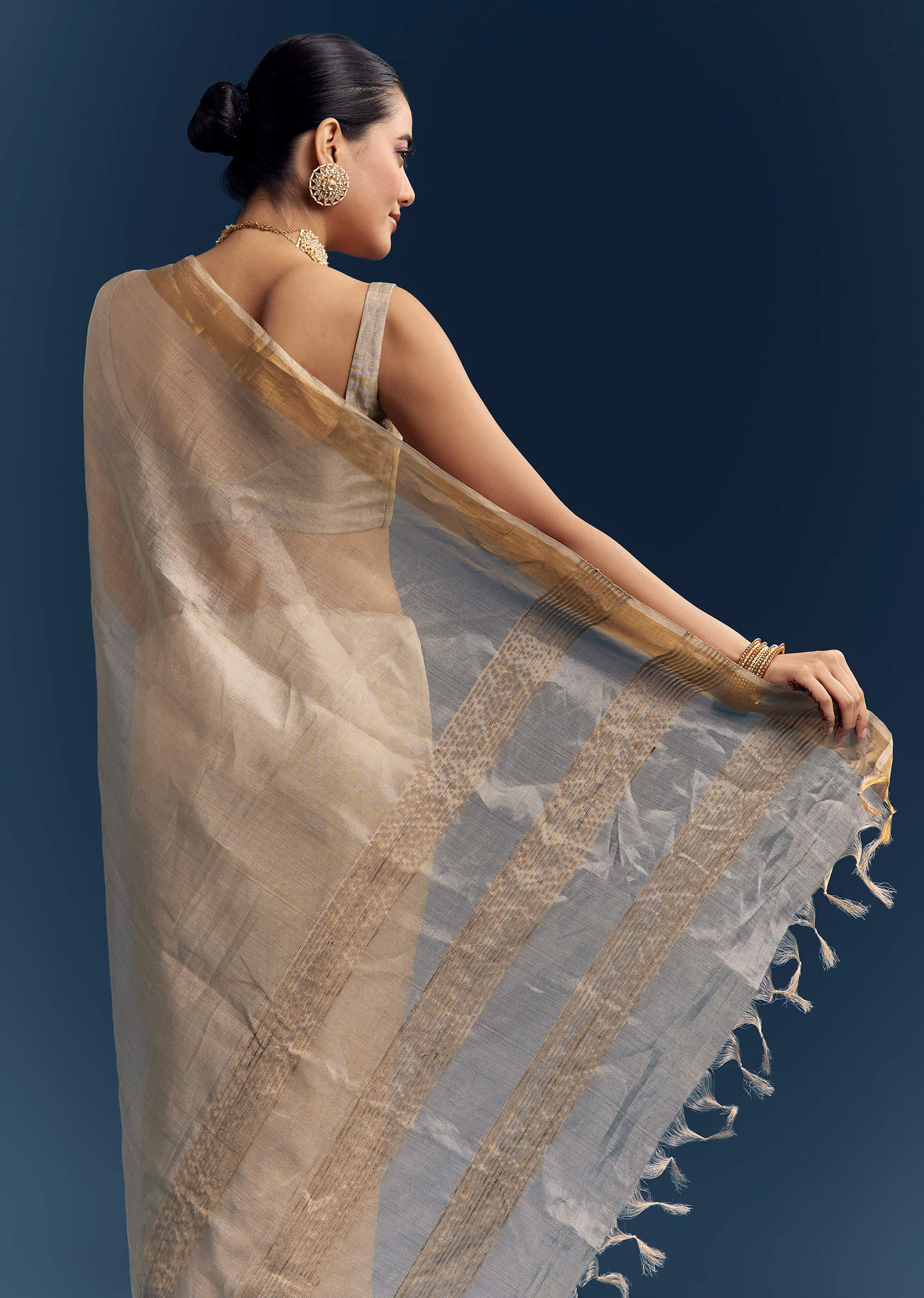 Silver Grey Tissue Organza Woven Saree With Golden Zari Work - Image 6