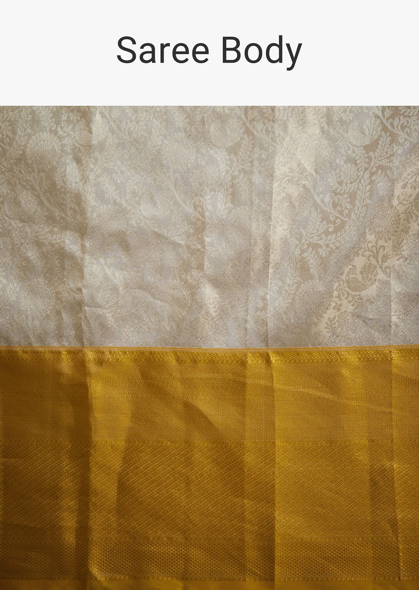 Silver Kanjivaram Silk Saree With Gold Contrast Border - Image 9