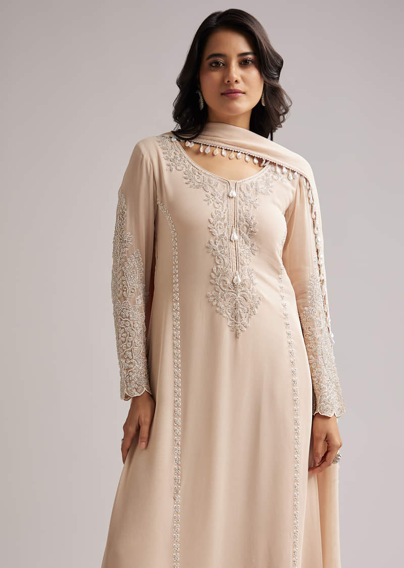 Soft Peach Beaded Kurti Pant Set With Dupatta - Image 4