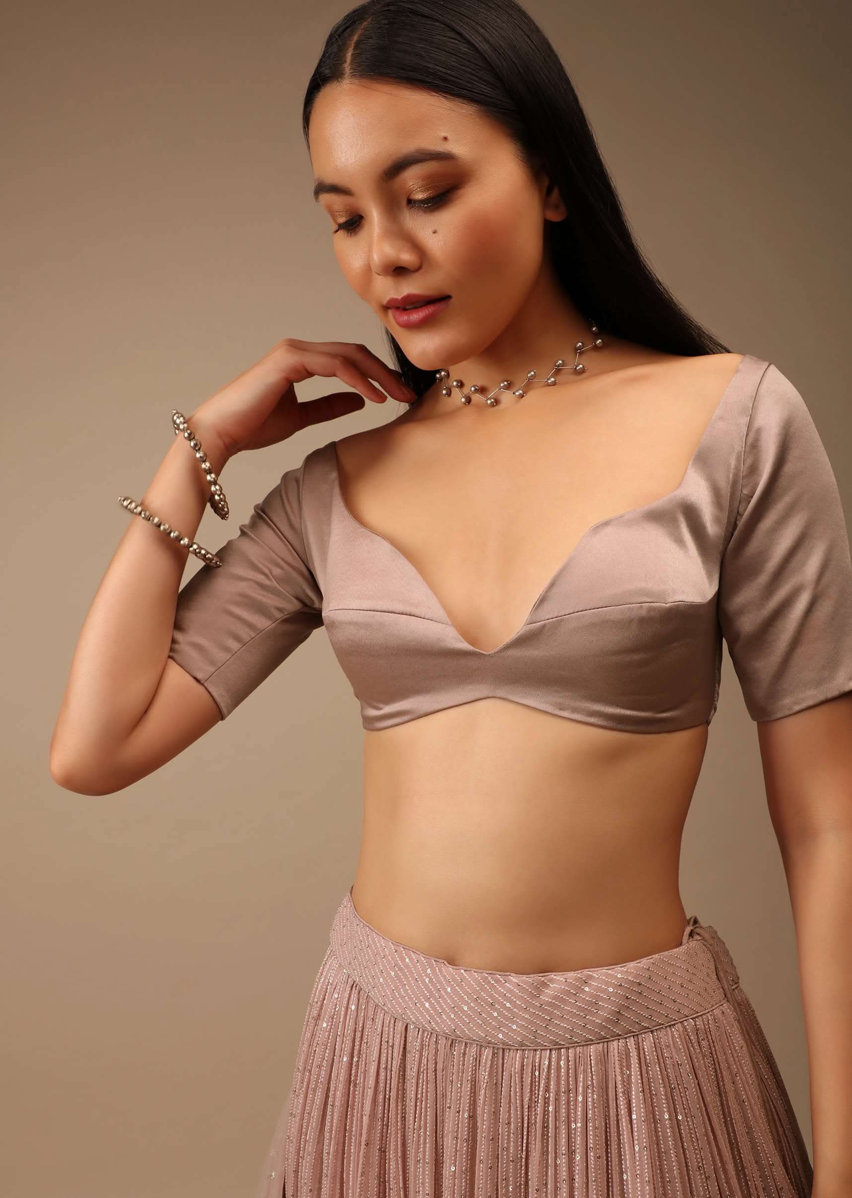 Sphinx Grey Blouse In Satin With Plunging Sweetheart Neckline And Half Sleeves - Image 3
