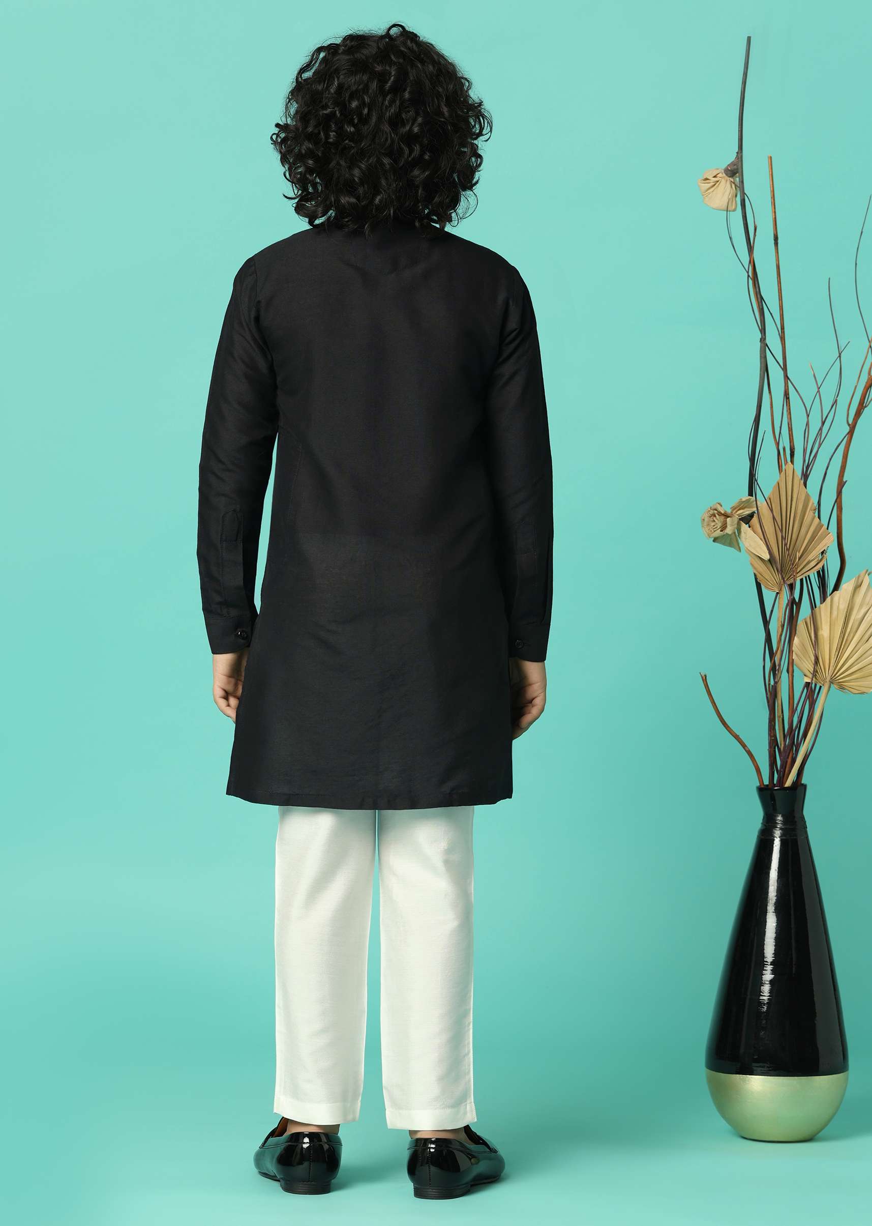 Stylish Black Festive Embroidered Kurta Set For Boys - Image 5