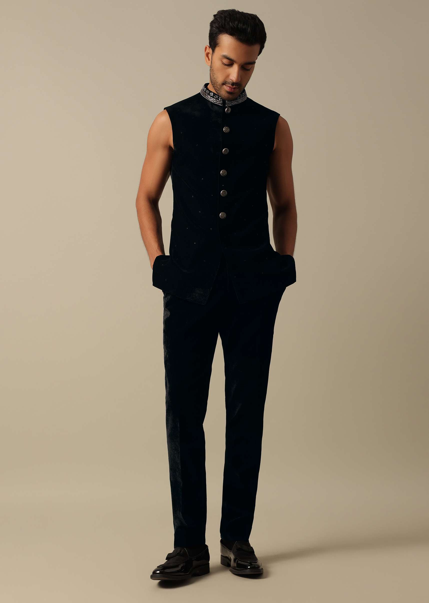 Stylish Black Indowestern Set For Men - Image 5