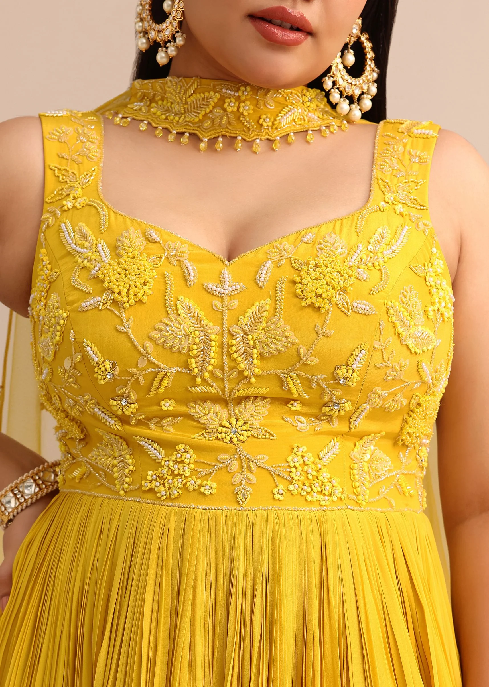 Sweetheart Neck Yellow Embroidered Anarkali Suit With Choker Dupatta - Image 2
