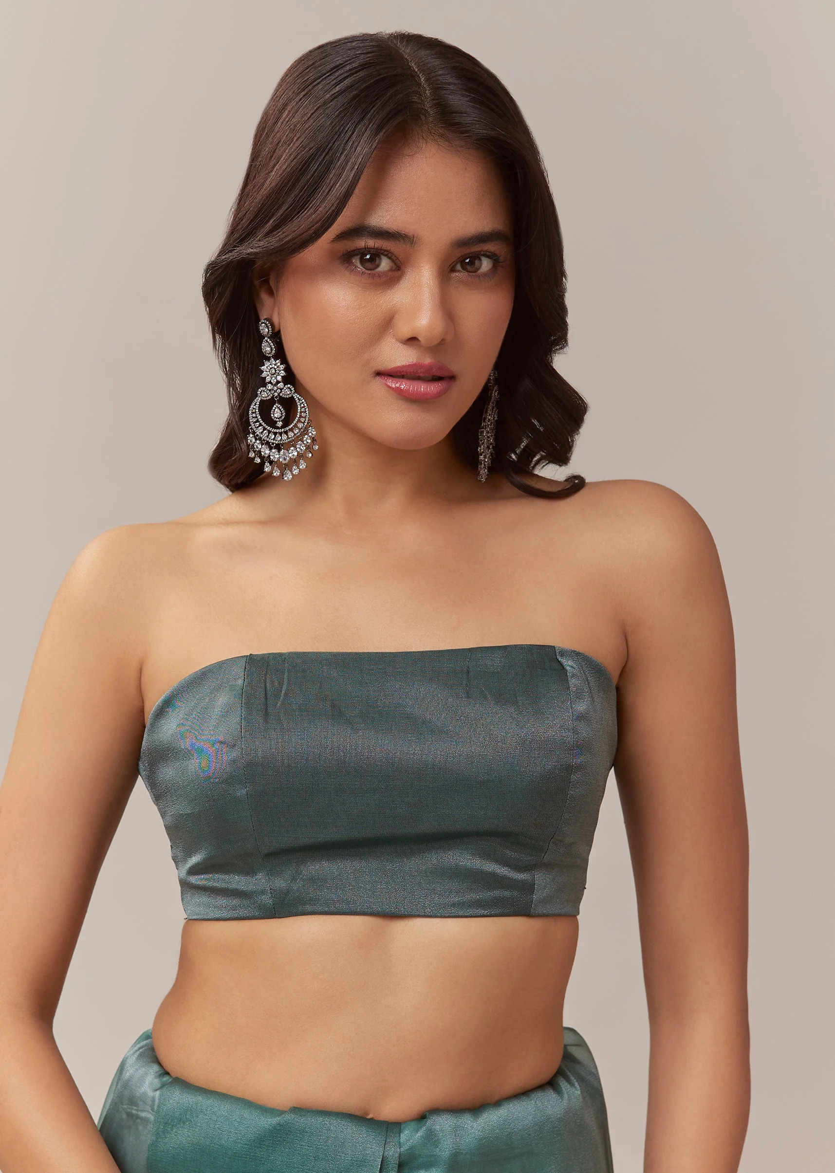 Teal Blue Net Saree With Zigzag Cutwork Border And Sequin Embroidery - Image 7