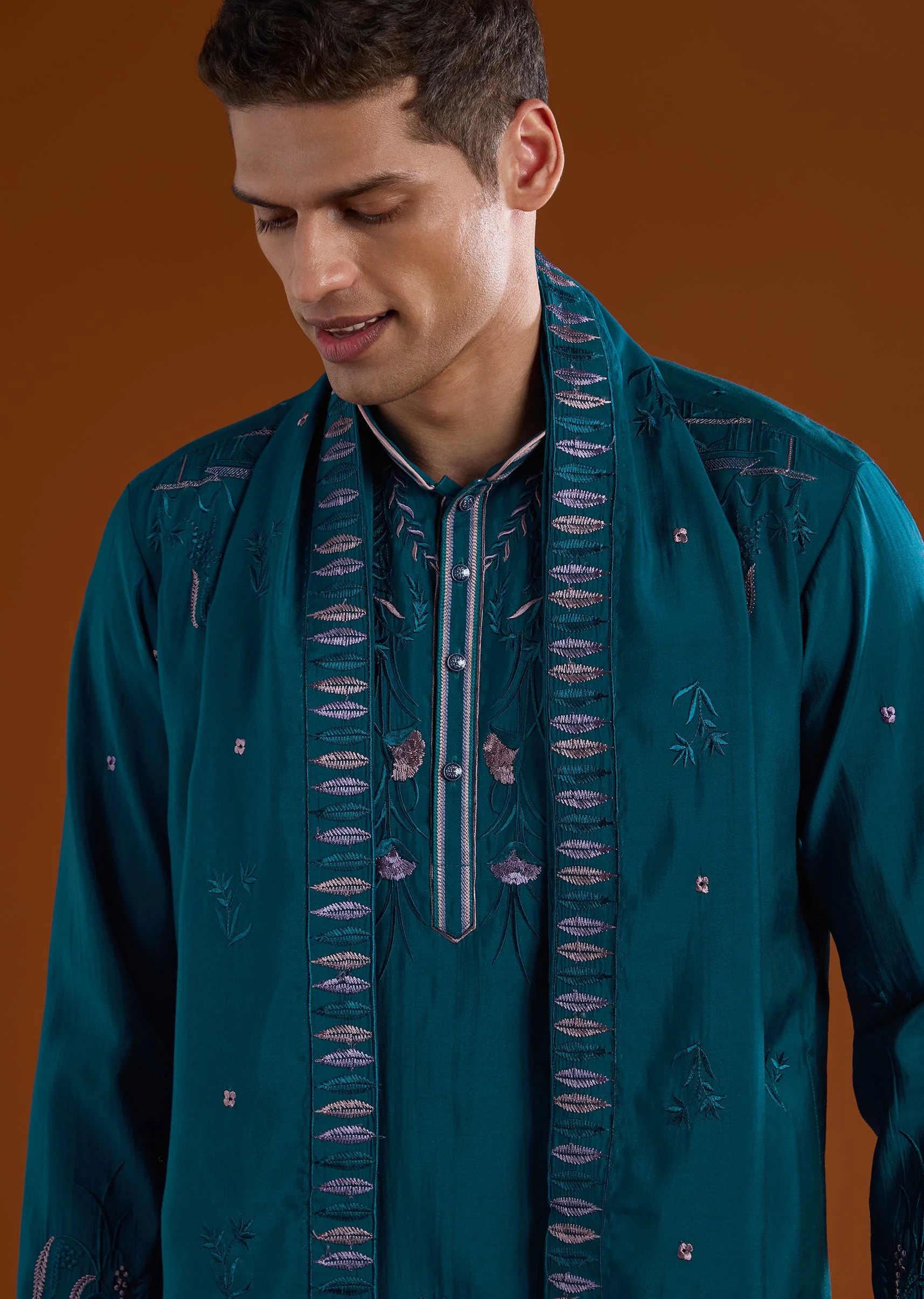 Teal Blue Silk Kurta Set With Dupatta And Thread Work - Image 2