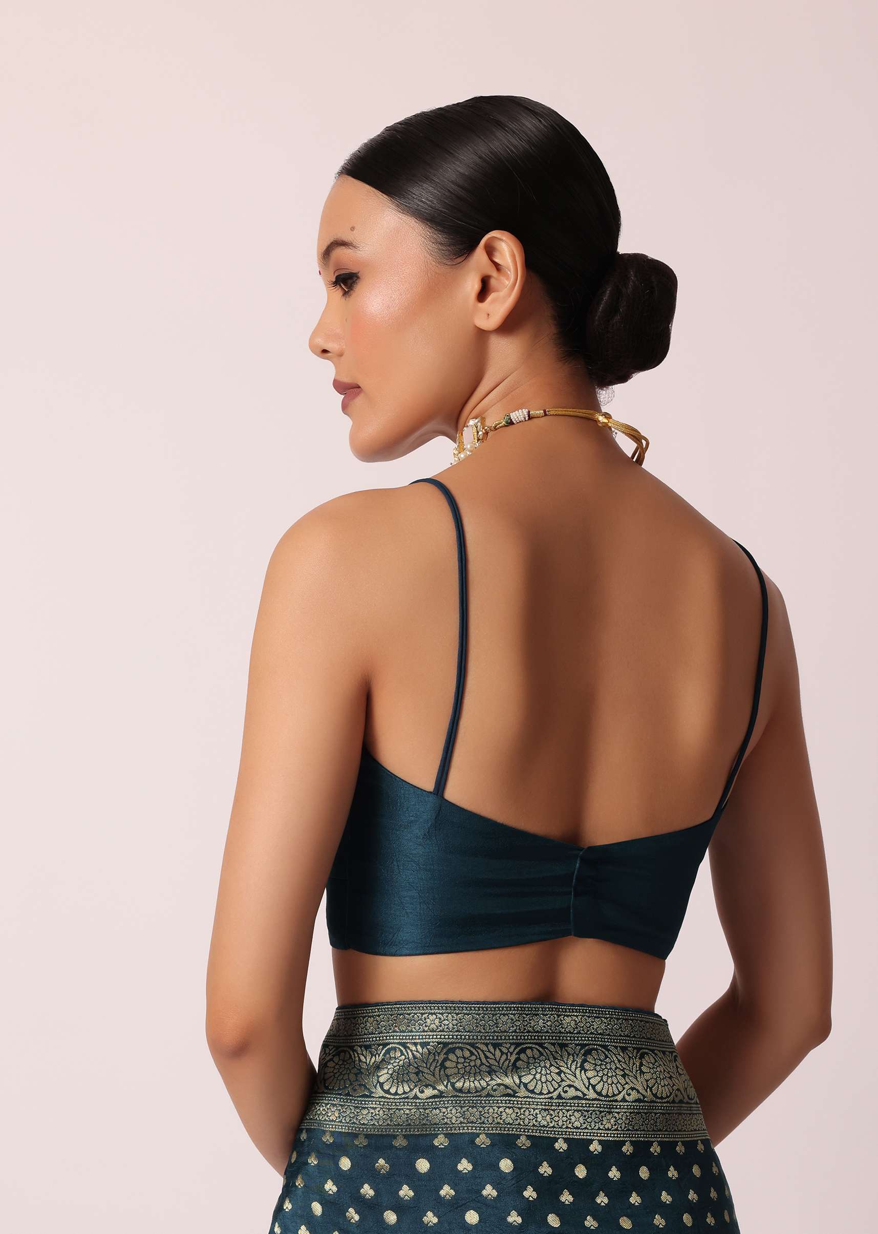 Teal Dola Silk Saree With Woven Zari Pallu And Unstitched Blouse Piece - Image 8