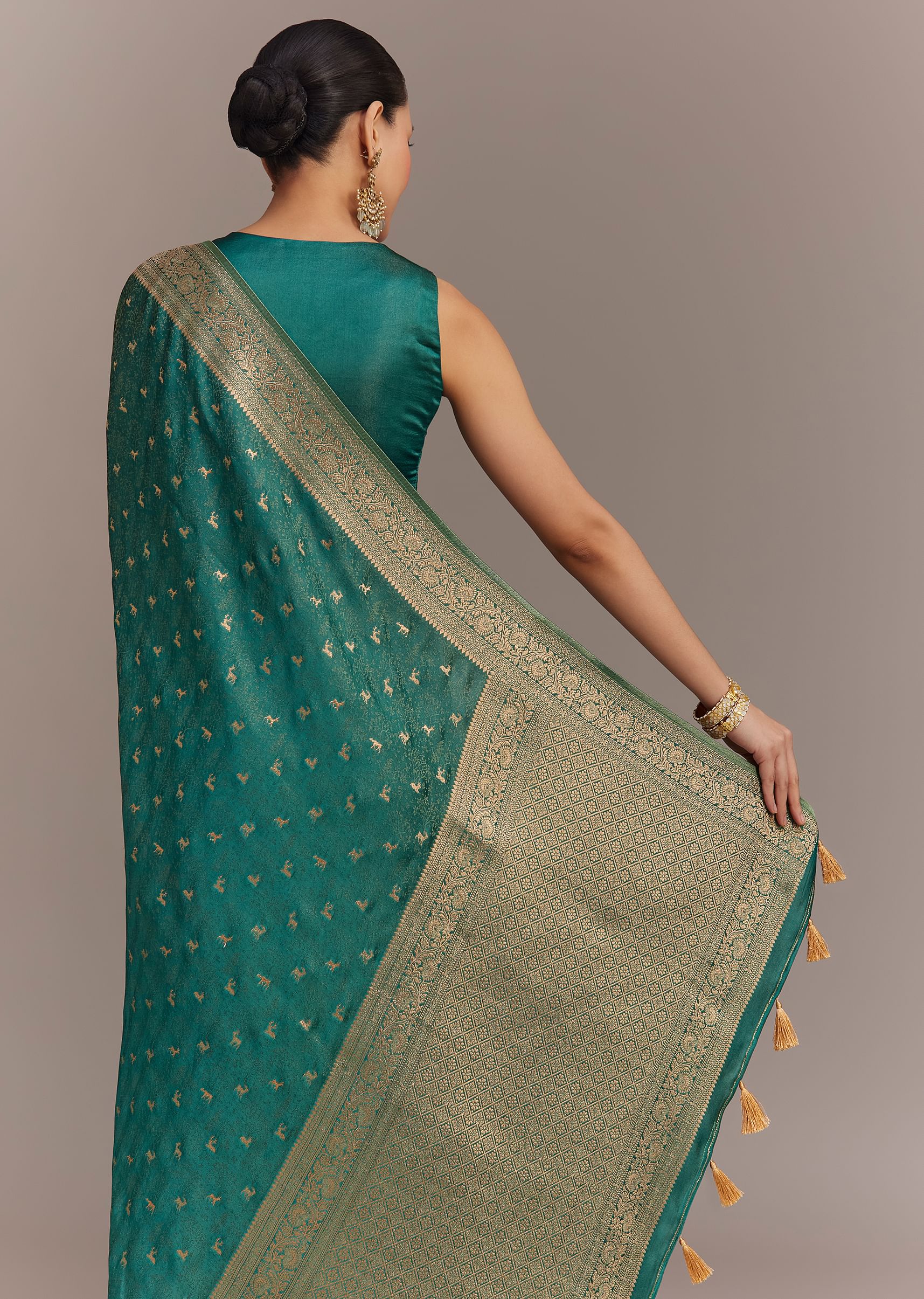 Teal Green Tissue Silk Saree With Zari Border Butti And Pallu - Image 4
