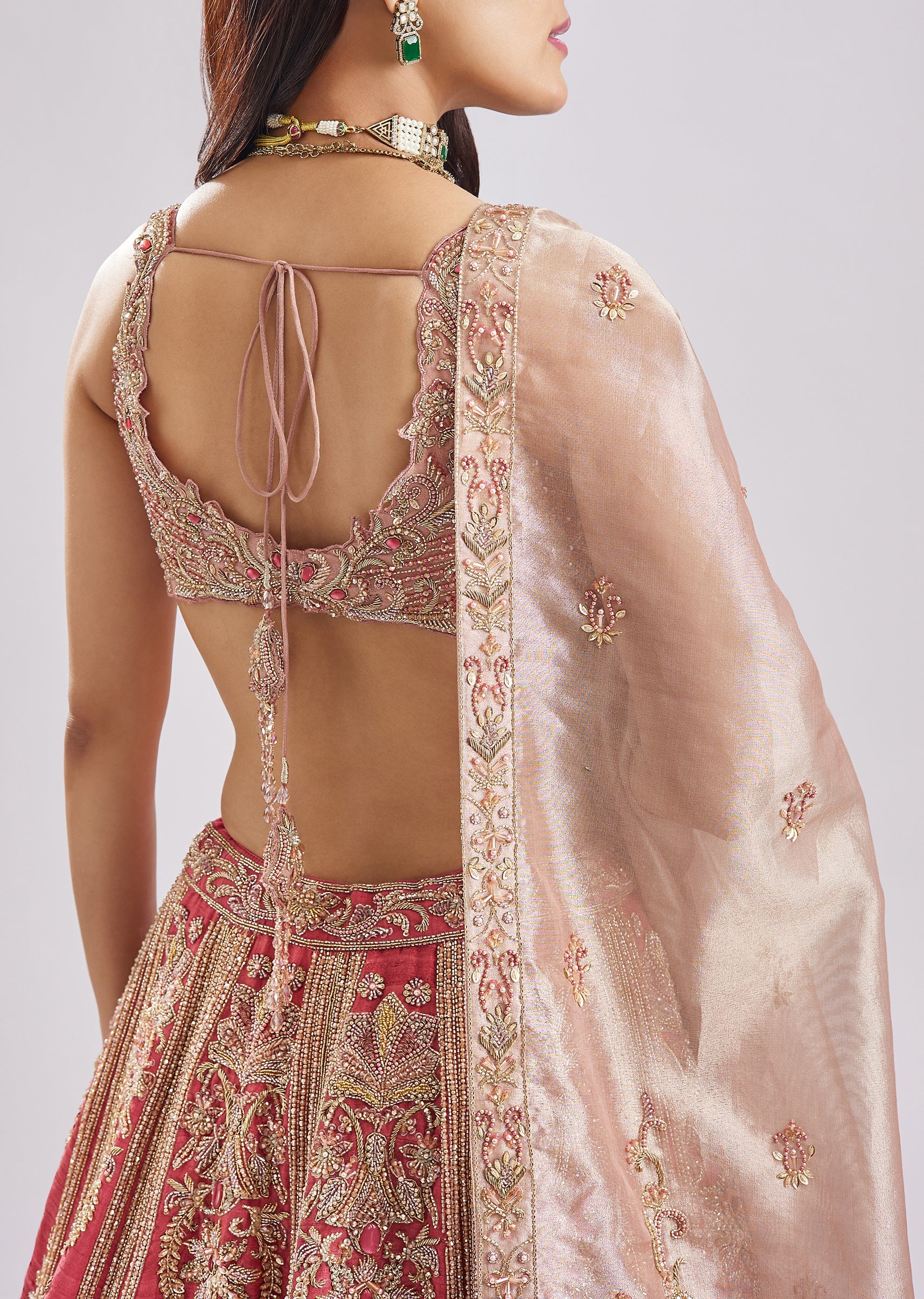 The Scalloped Rani Pink Bridal Set - Image 6